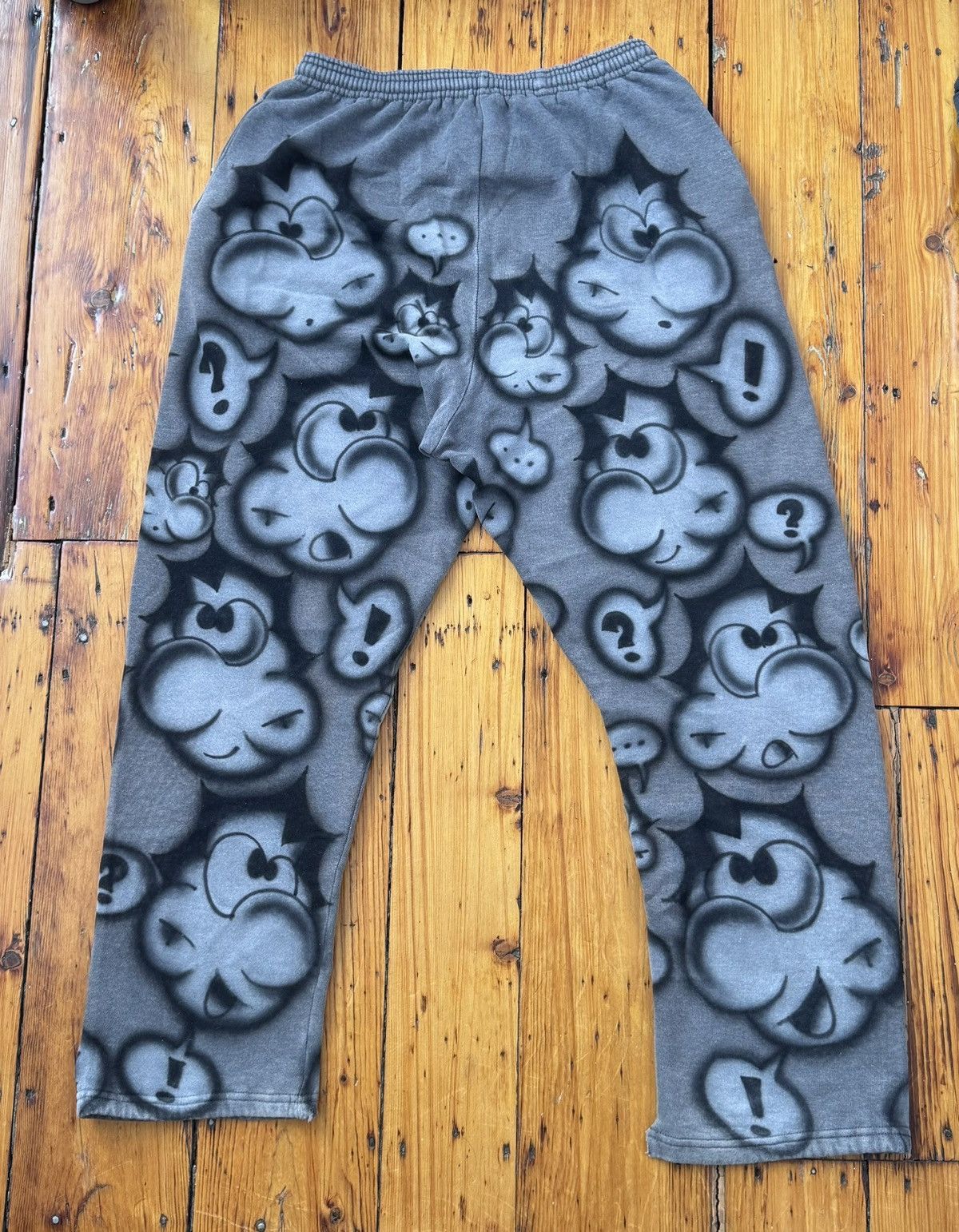 Russell Athletic Atticus Torre All Over Airbrush Sweatpants 2025 Size US 32 / EU 48 - 2 Thumbnail