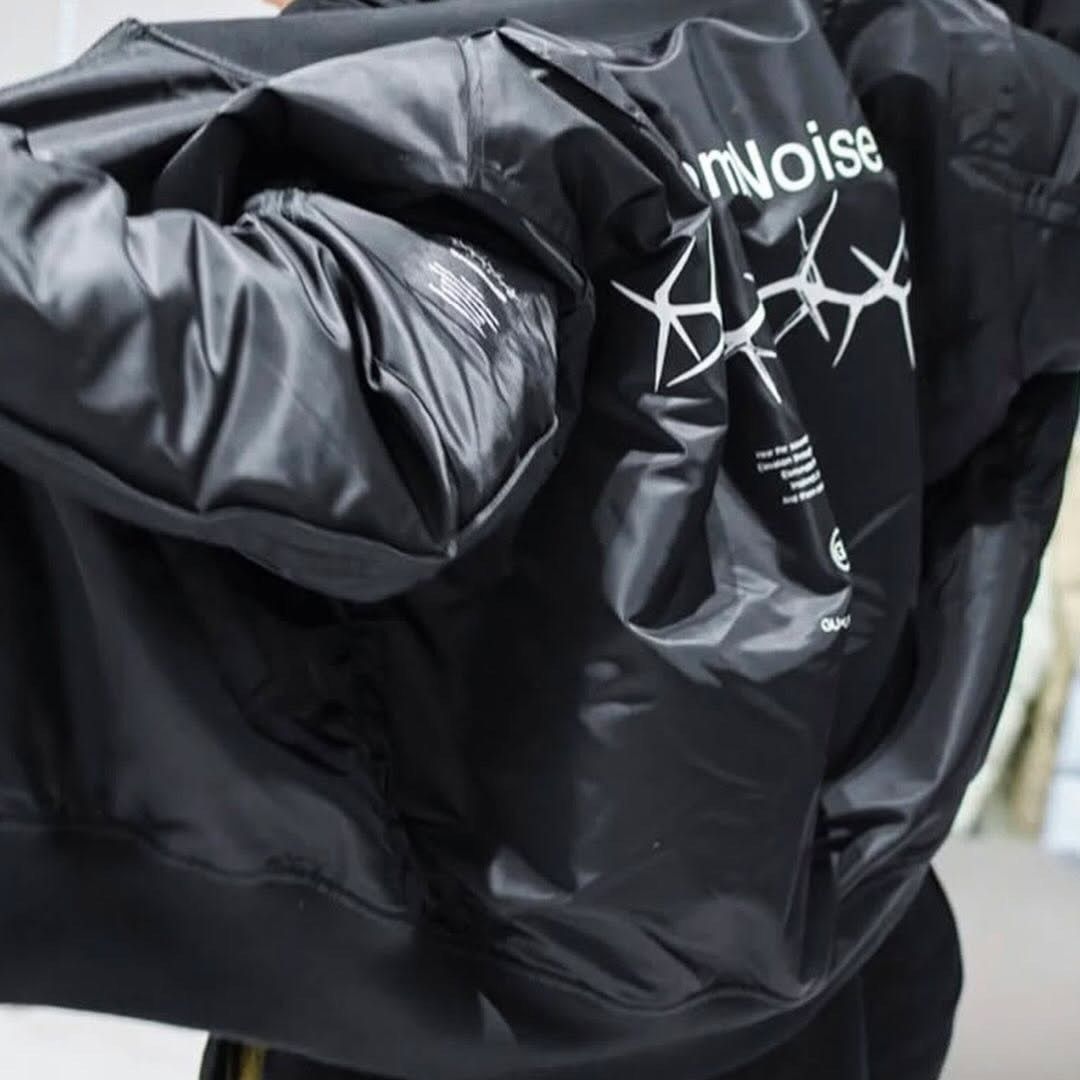 Undercover GU x UNDERCOVER FredomNoise Bomber Jacket Size US L / EU 52-54 / 3 - 6 Thumbnail