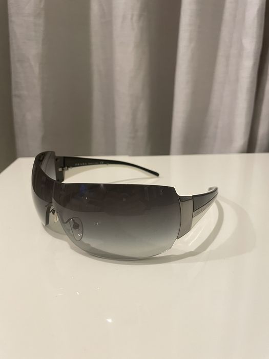 Prada 2024 sunglasses spr54g