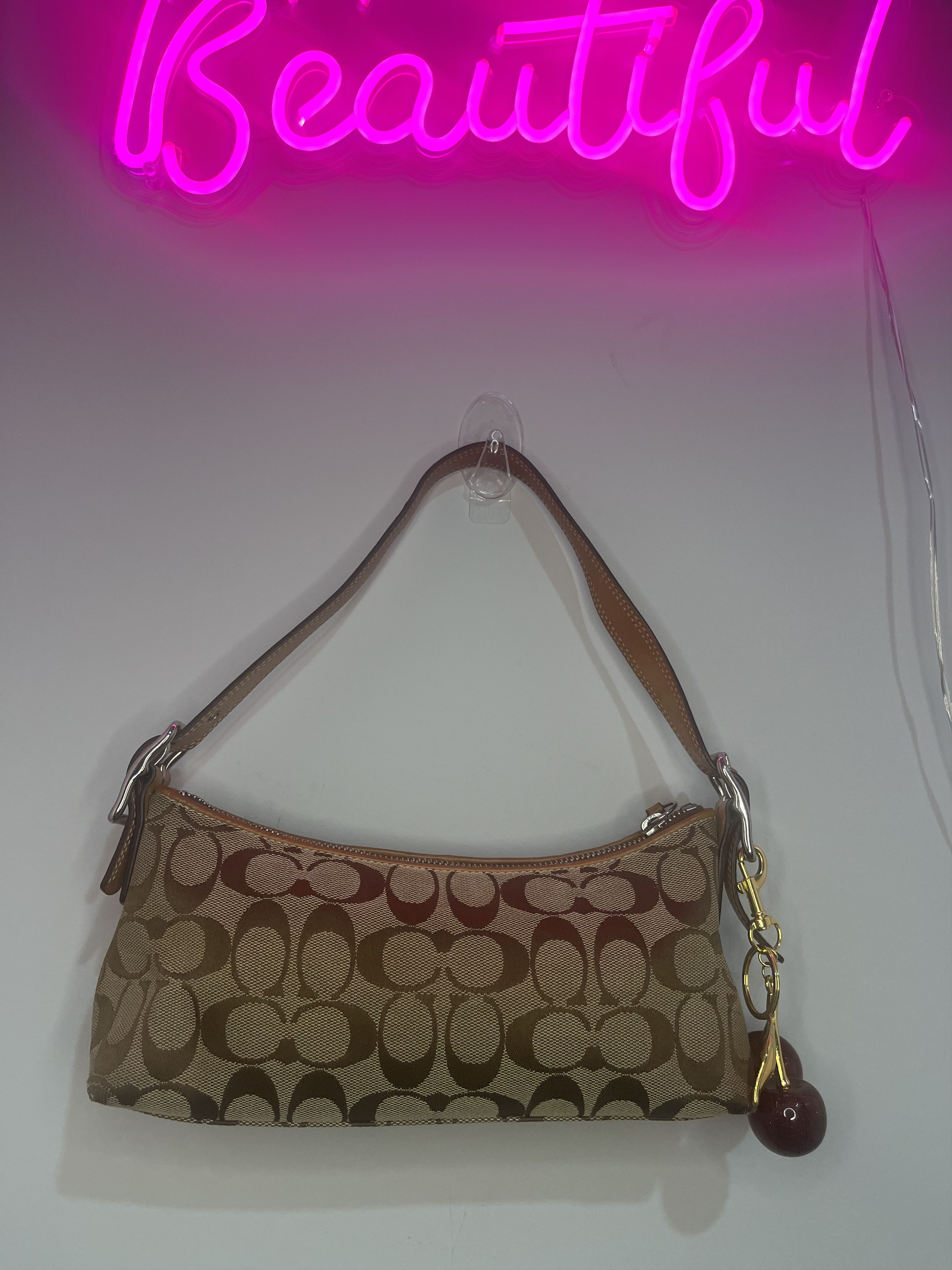 バッグ Coach y2k Mini Signature Shoulder Bag Coach Vintage Y2k Coach Mini Signature Soho Shoulder Buckle Bag