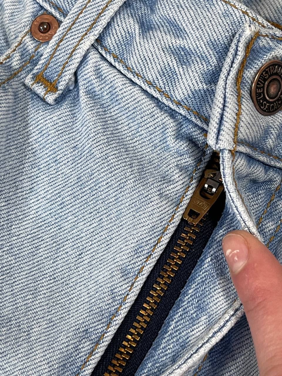 Levi's Vintage Levi's 90s Orange Tab Light Blue Denim Jeans Pants Size US 31 - 11 Thumbnail