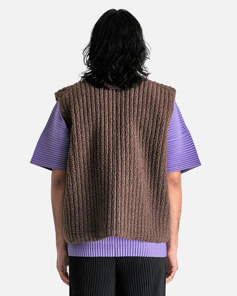 Homme Plisse Issey Miyake o1s1v1r1oon0925 Fleece Pleated Vest in Brown Size US M / EU 48-50 / 2 - 4 Thumbnail
