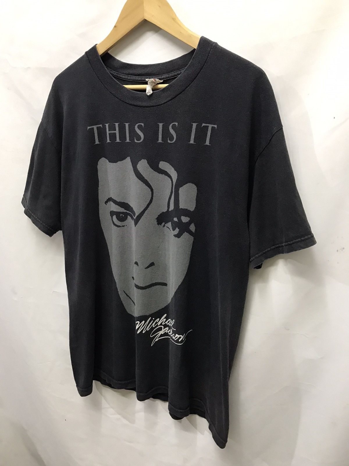 Michael Jackson × Vintage vintage y2k Michael Jackson this is it tour cp2009 Size US L / EU 52-54 / 3 - 1 Thumbnail
