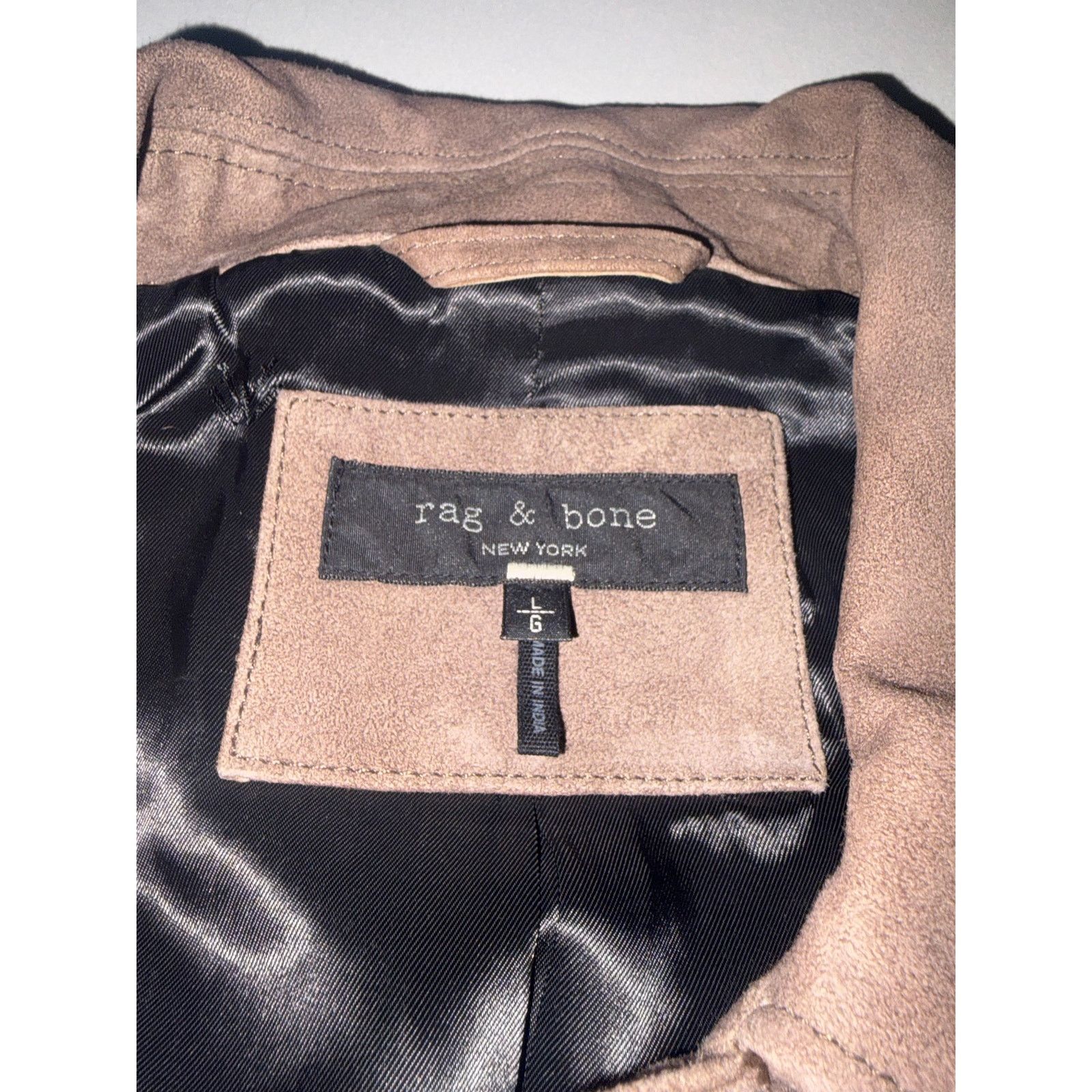 Rag & Bone Rag & Bone Owen Suede Trucker Jacket Sz L Perf. Con. Size US L / EU 52-54 / 3 - 3 Thumbnail