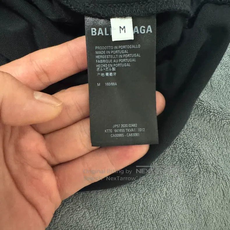Balenciaga Balenciaga White M-size black T-shirt with round neck and Size US M / EU 48-50 / 2 - 6 Thumbnail