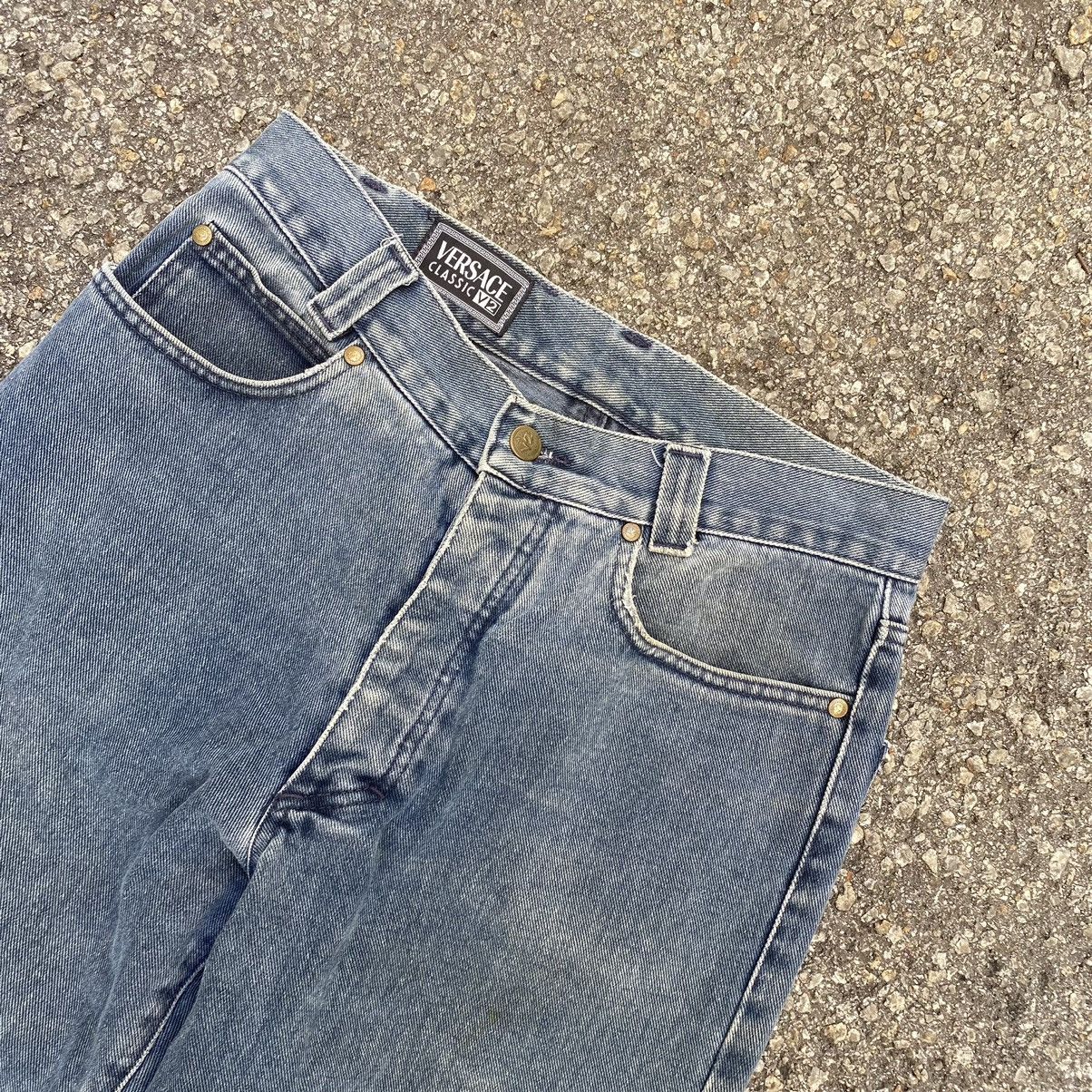 Versace Vintage Versace Faded Luxury Denim Jeans Size US 29 - 2 Thumbnail