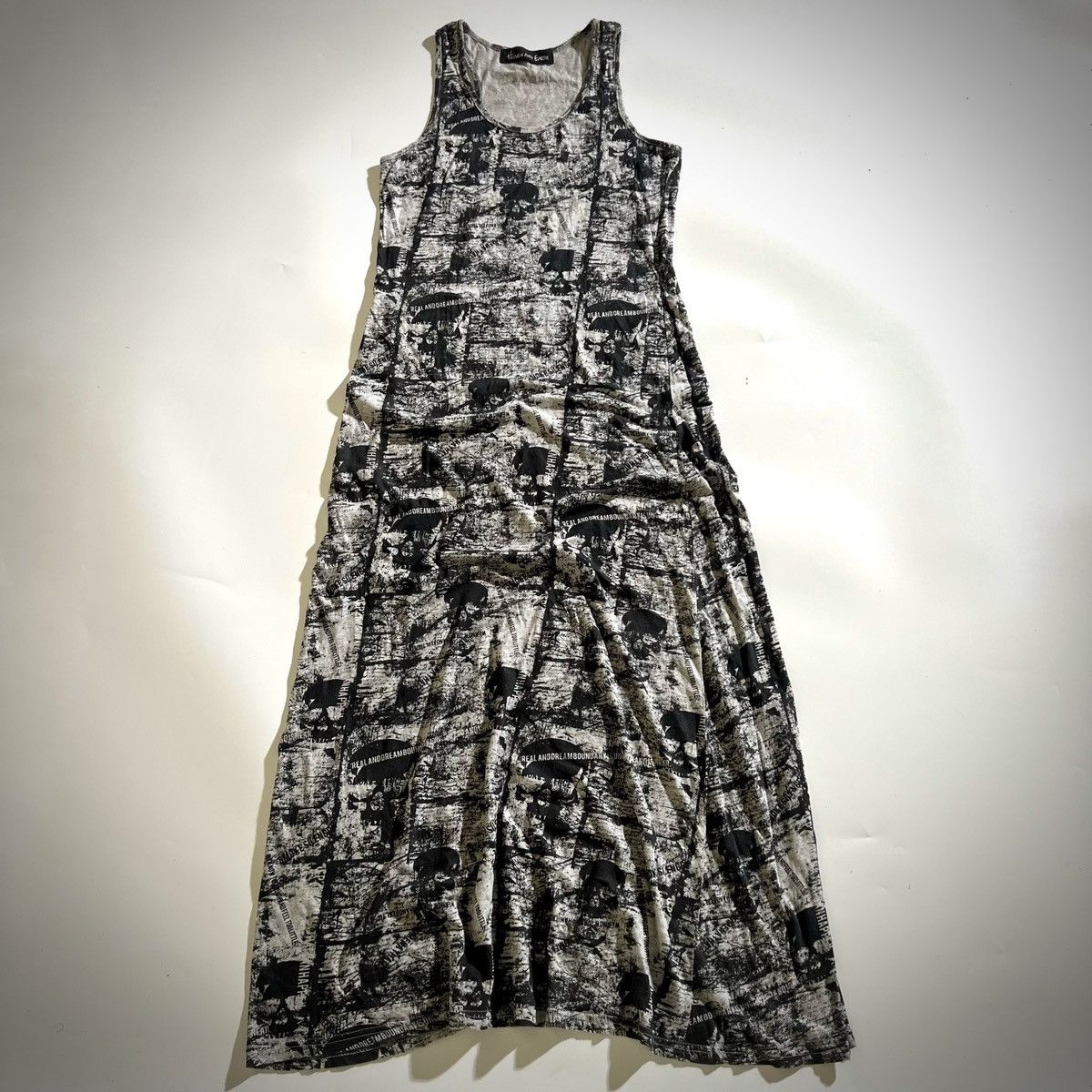 Japanese Brand HEAVEN AND EARTH Grey Skull Print Sleeveless Maxi Dress Size M / US 6-8 / IT 42-44 - 1 Thumbnail
