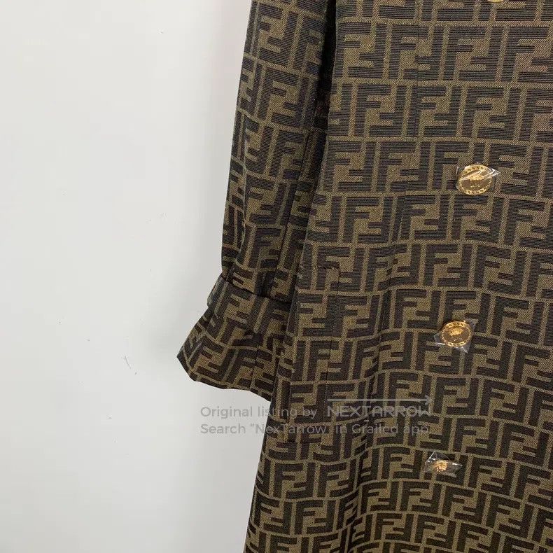 Fendi Fendi Dark brown logo letter all-over print double-breaste Size XS / US 0-2 / IT 36-38 - 4 Thumbnail