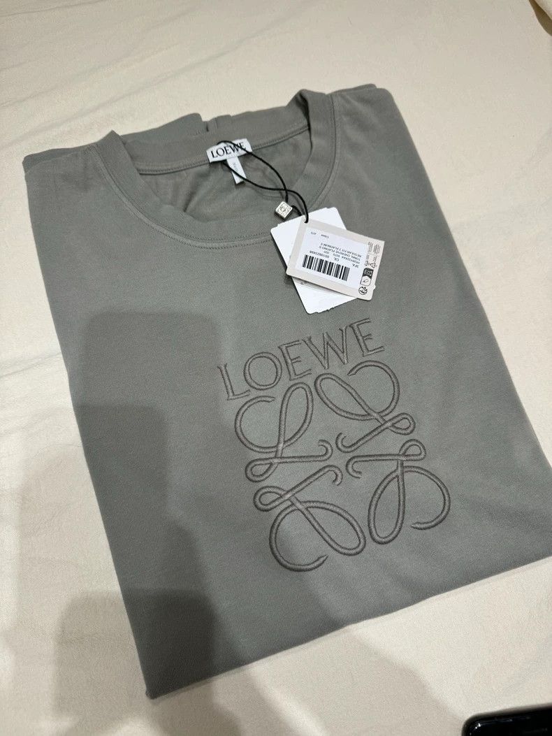 Loewe loewe grey short sleeves 2504-Nextarrow Size US S / EU 44-46 / 1 - 2 Thumbnail
