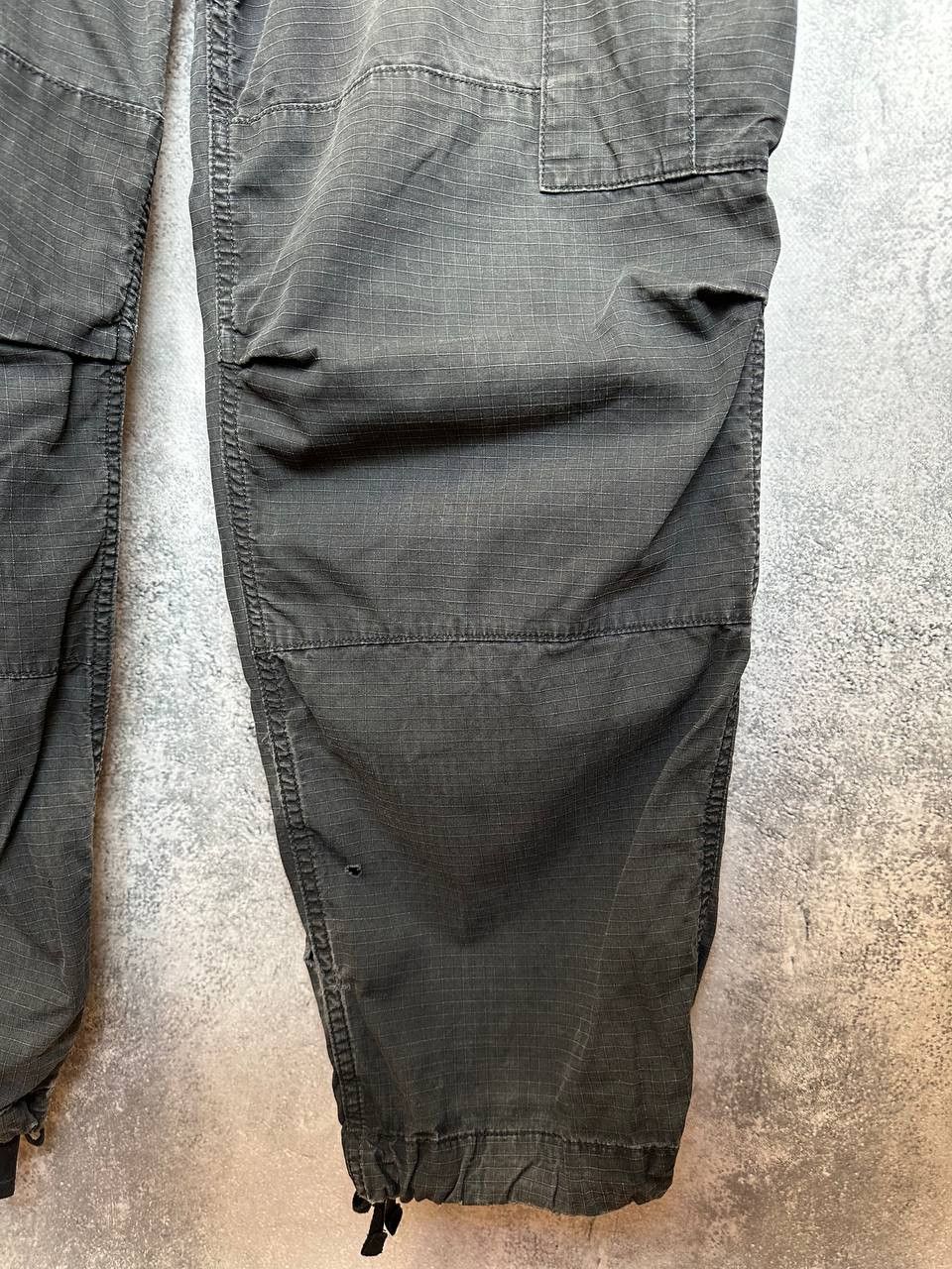 Carhartt Wip Carhartt WIP Cargo Pants Vintage Distressed Avant-Garde Size US 36 / EU 52 - 11 Thumbnail
