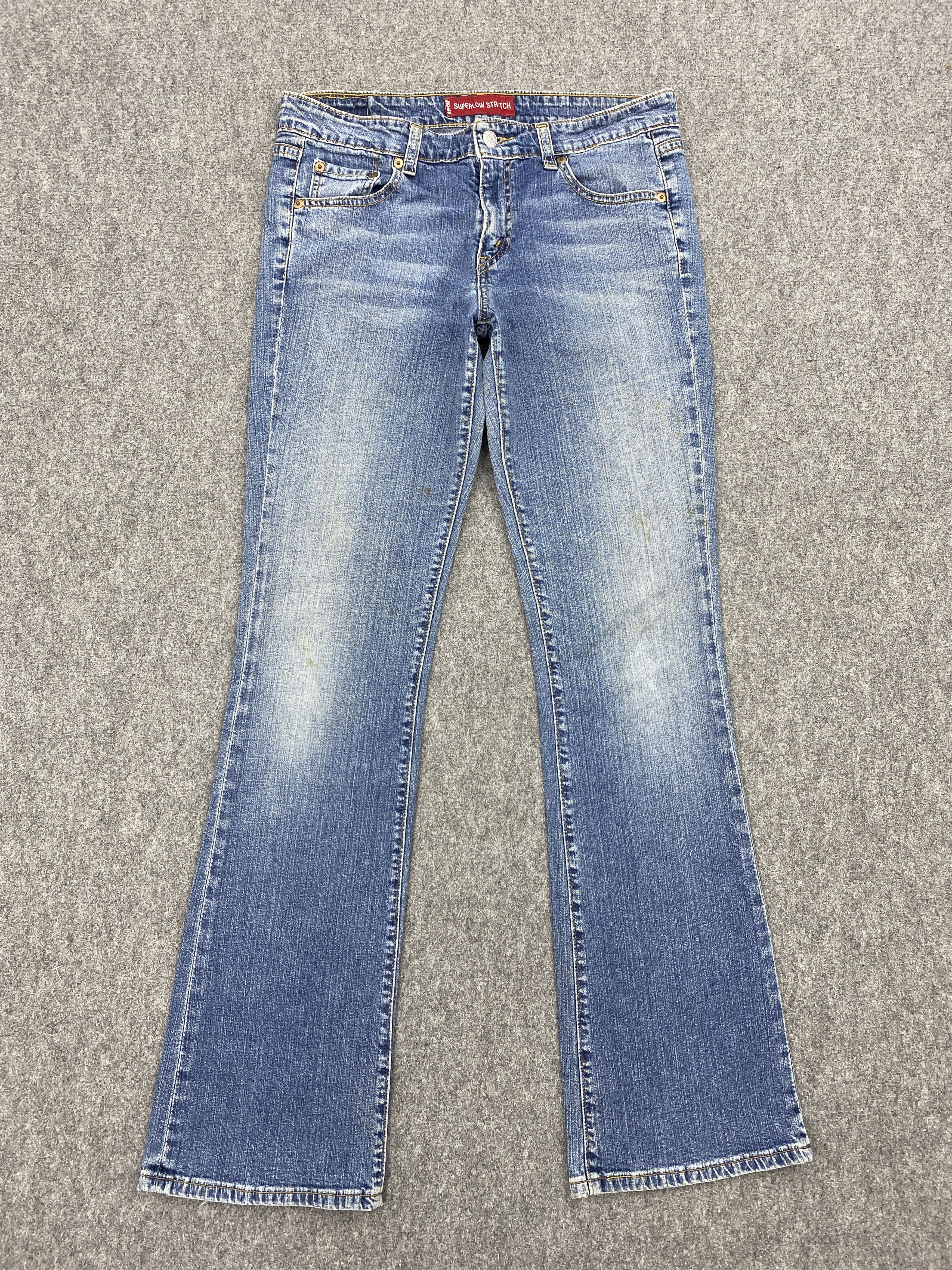 Vintage Levis 518 Superlow Bootcut Jeans DP2615