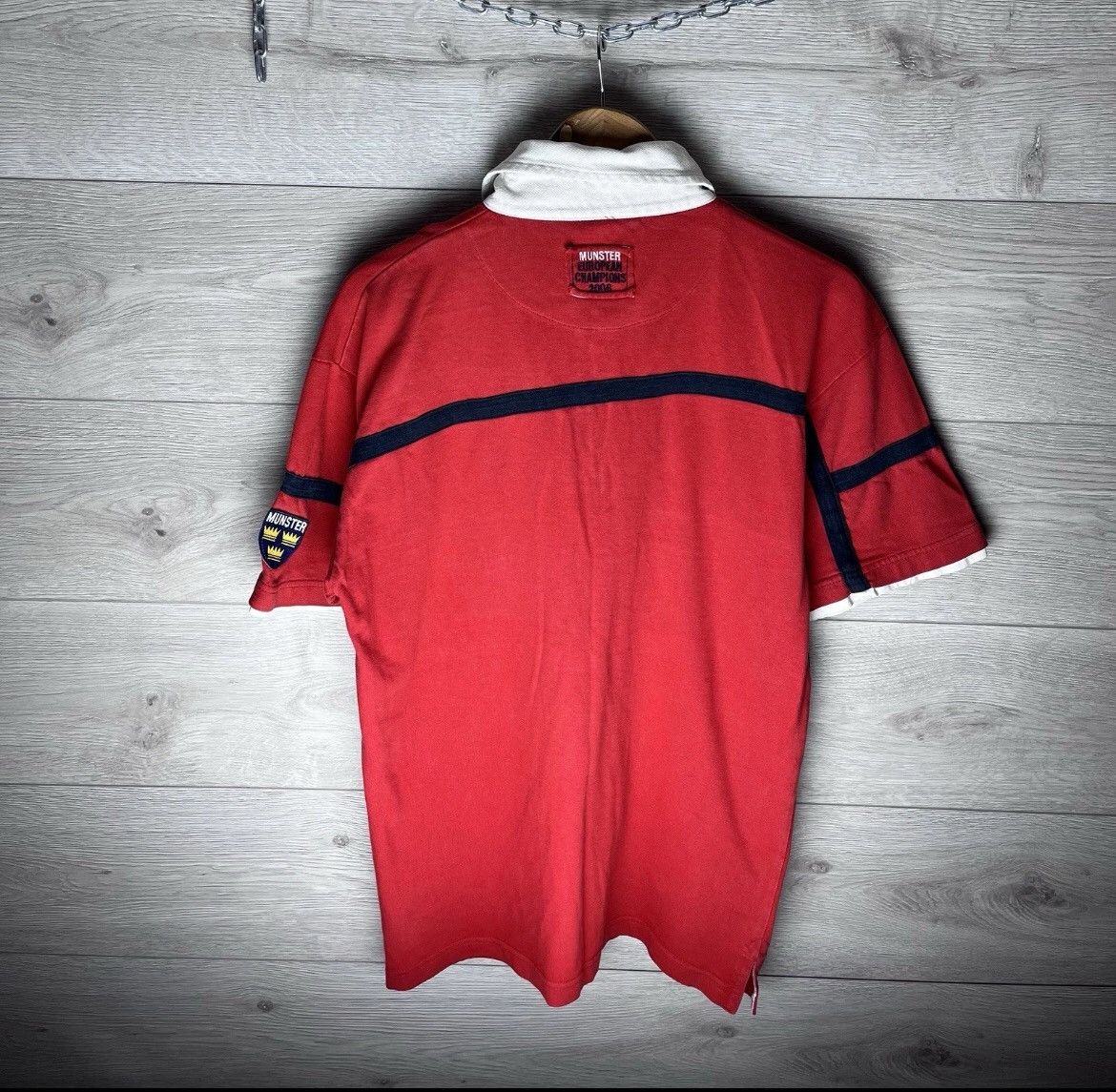 Umbro Vintage men’s soccer rugby Lansdowne Munster size M Size US M / EU 48-50 / 2 - 8 Thumbnail