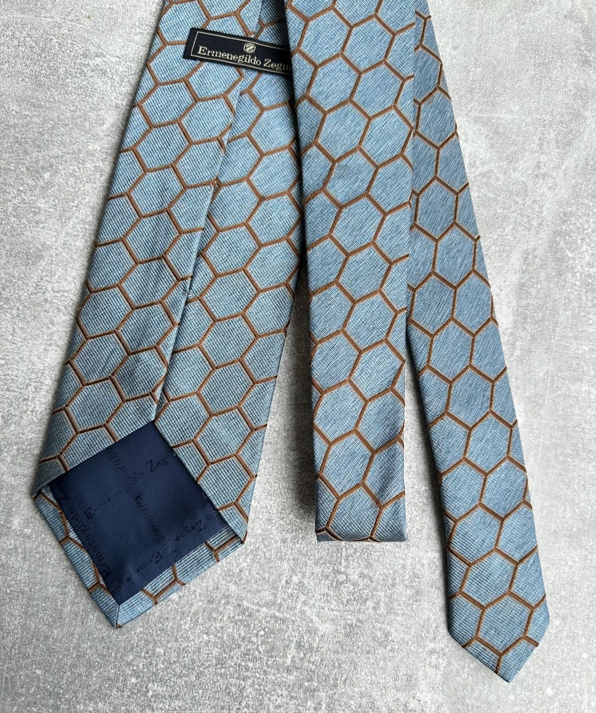 Ermenegildo Zegna Vintage Ermenegildo Zegna Silk Tie Blue Geometric Italy Size ONE SIZE - 5 Thumbnail