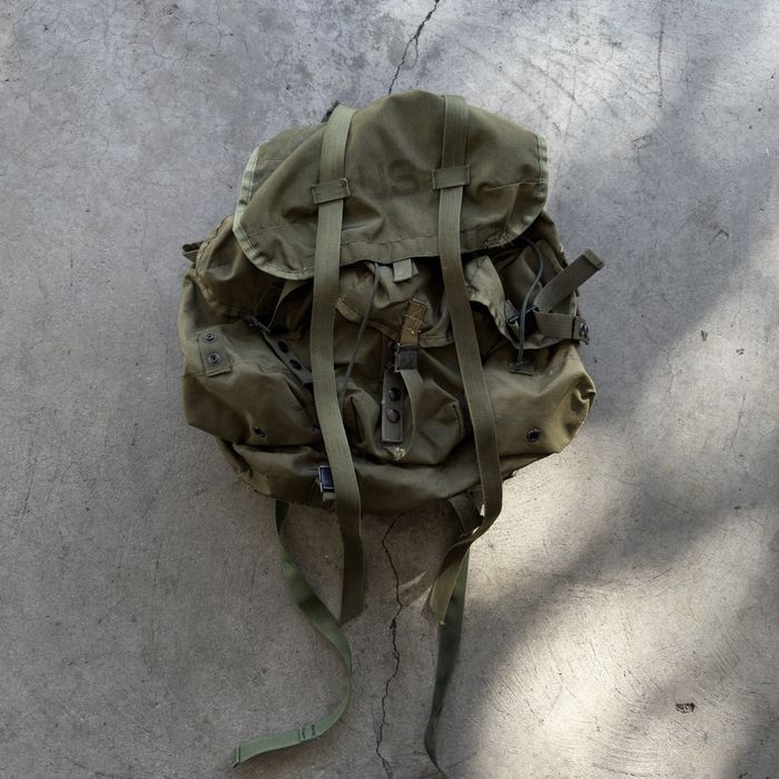 Vintage Vintage military 1970s backpack | Grailed