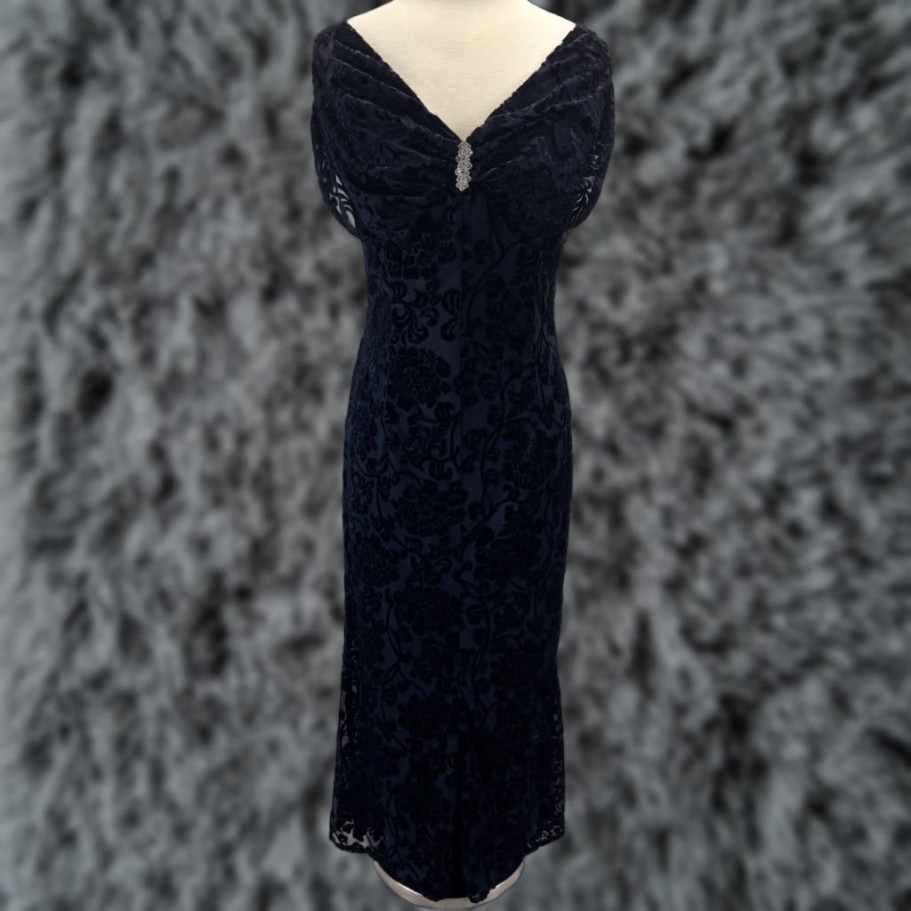 Jessica McClintock VINTAGE Jessica McClintock Velvet Burnout Maxi Gown Dress Sz 6 Women Floral Off the Shoulder Navy 90s Whimsigoth Size M / US 6-8 / IT 42-44 - 1 Thumbnail