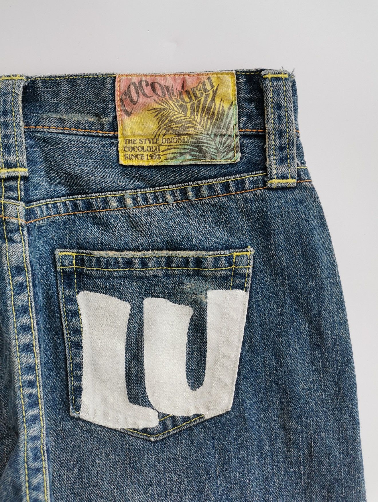 Japanese Brand CocoLulu Print Distressed Denim Jeans Size US 32 / EU 48 - 2 Thumbnail