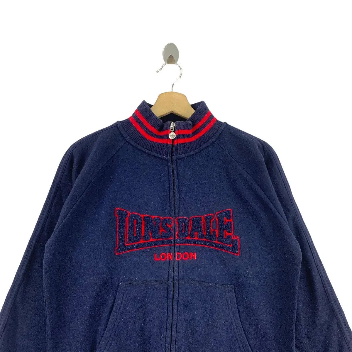 Lonsdale Vintage LONSDALE LONDON Embossed Center Logo Size US L / EU 52-54 / 3 - 5 Thumbnail