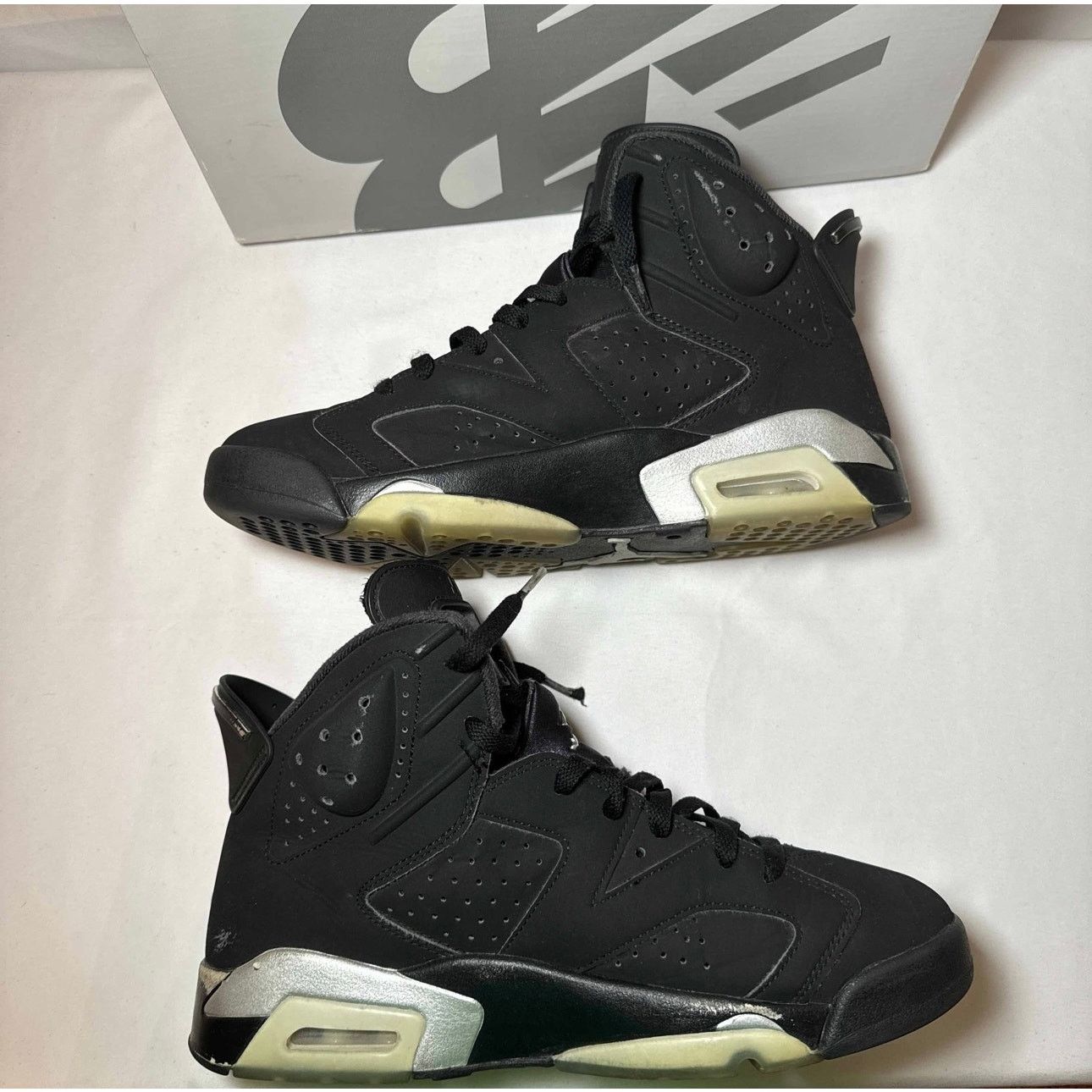 Jordan Brand × Nike Size 9 Nike Air Jordan 6 Retro Chrome Men's Shoes Ships Now Size US 9 / EU 42 - 3 Thumbnail