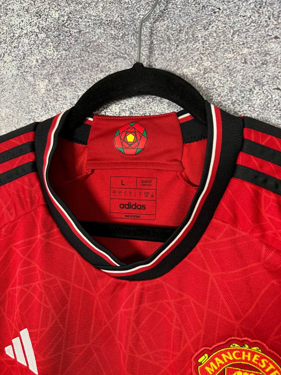 Adidas Manchester United 2023/24 Adidas Soccer Jersey Blokcore L sz Size US L / EU 52-54 / 3 - 10 Thumbnail