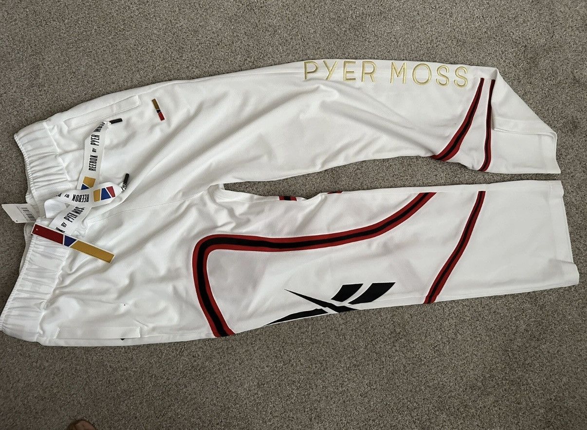 Pyer Moss × Reebok Reebok x Pyer Moss Vintage Joggers Size US 37 - 4 Thumbnail