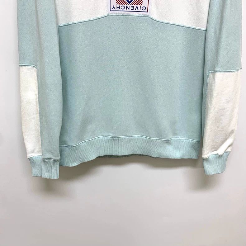 Givenchy Givenchy Front Logo Hoodie 2506-Nextarrow Size US L / EU 52-54 / 3 - 4 Thumbnail
