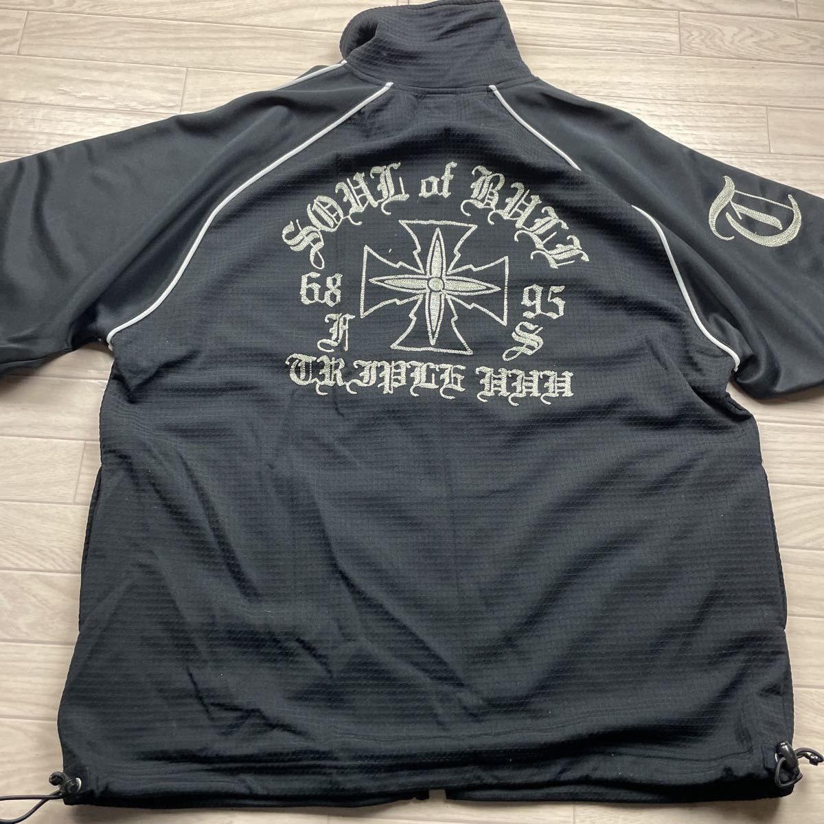Other Black Short Sleeve Track Jacket Size US L / EU 52-54 / 3 - 2 Thumbnail