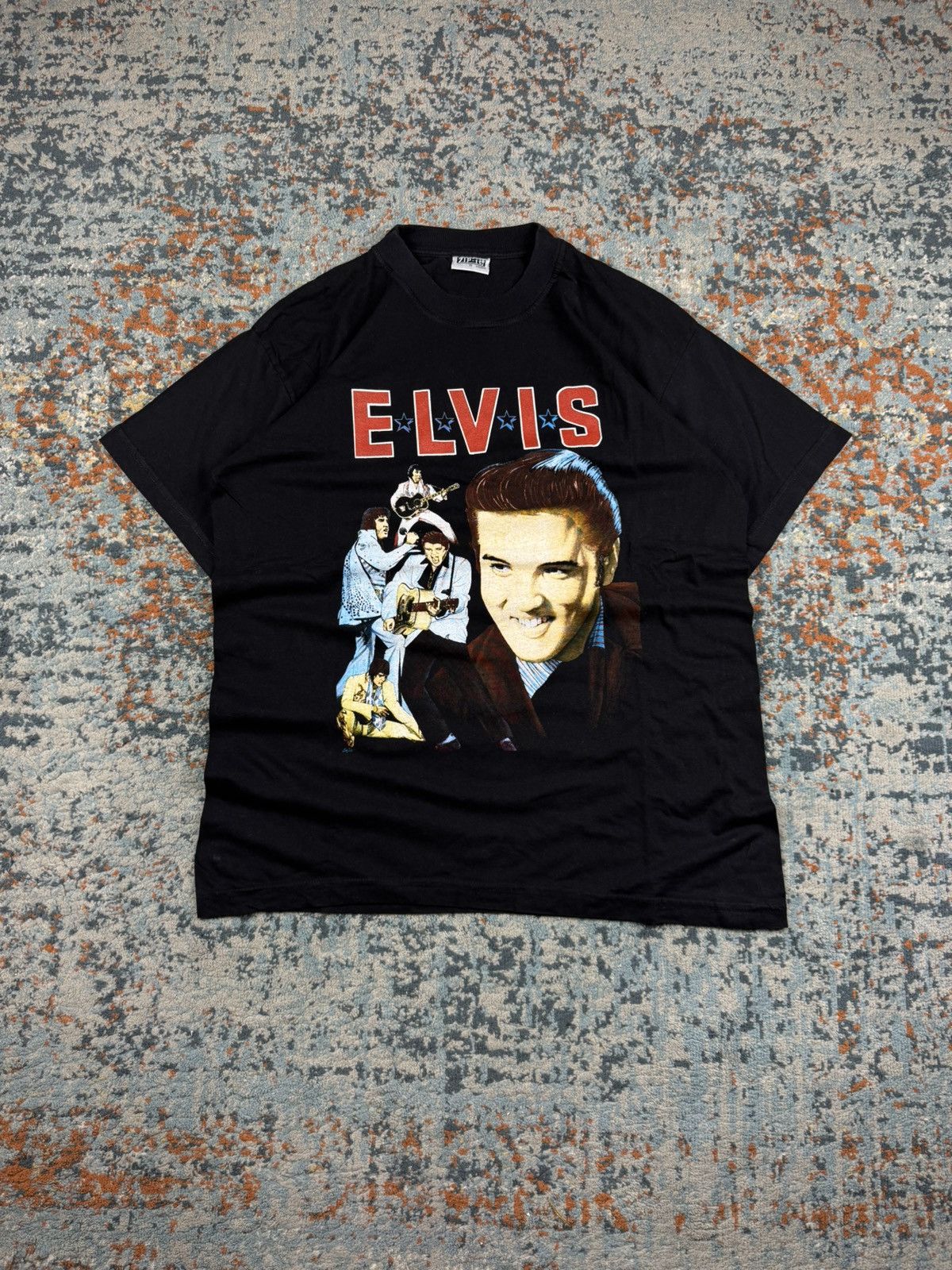 Band Tees Vintage 90s Elvis Presley graphic band tee rocknroll rock Size US XL / EU 56 / 4 - 1 Thumbnail