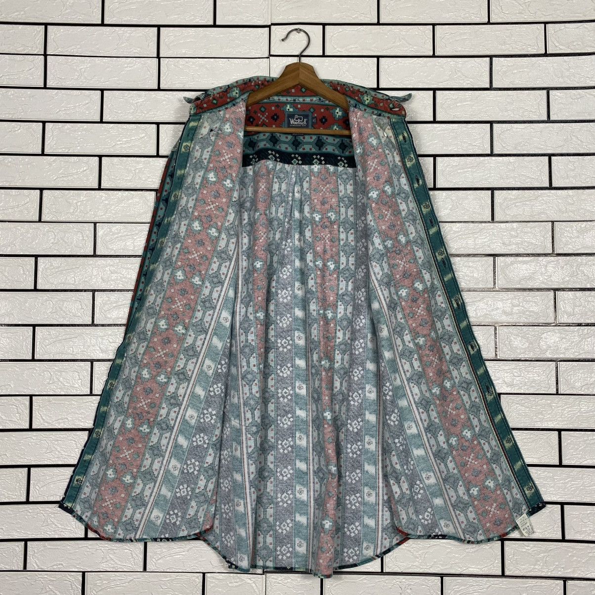 Woolrich Woolen Mills 🔥VINTAGE SHIRT JACKET BUTTON NAVAJO AZTEC WOOLRICH USA Size US XL / EU 56 / 4 - 15 Thumbnail