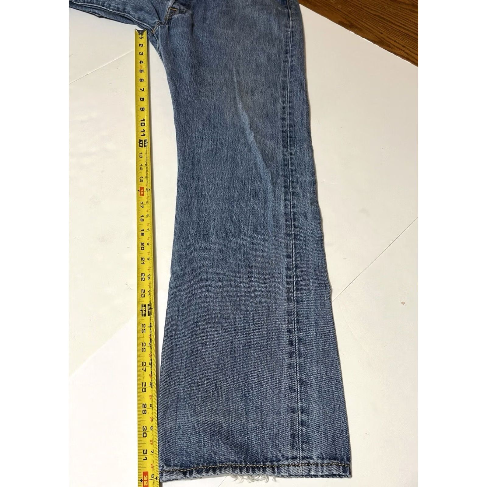 Levi's Levi's 501 Jeans Blue Denim Button Fly Regular Distressed 34x32 34x34 Measure Mens Jeans | Levi's 500 Series Size US 34 / EU 50 - 5 Thumbnail