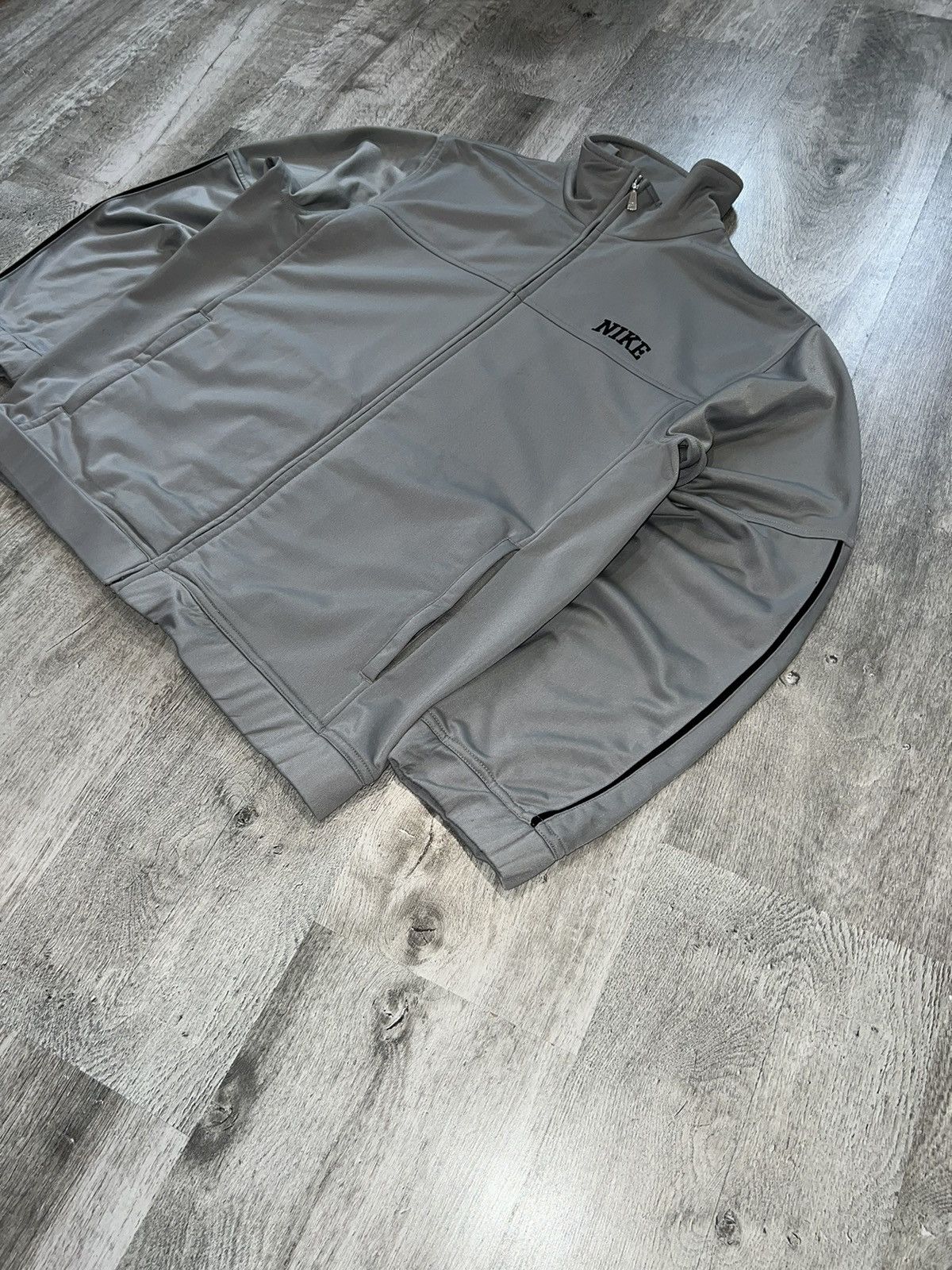 Nike × Vintage 00S VINTAGE NIKE ZIP SWEATSHIRT LOGO CREWNECK Y2K Size US L / EU 52-54 / 3 - 2 Thumbnail