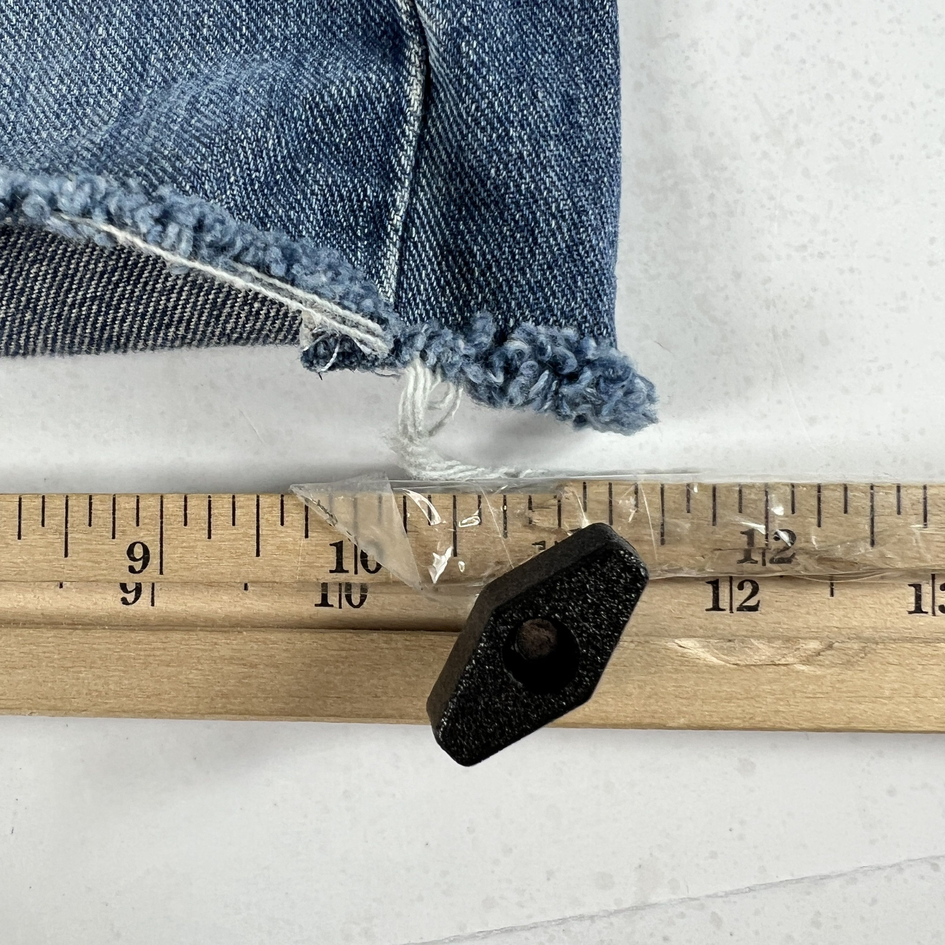 Levi's × Vintage Y2K Levi's Jean Shorts 505 Cut Off Faded Cotton Denim Jorts Size US 33 - 14 Thumbnail