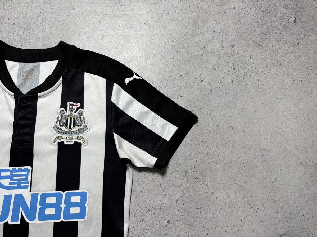 Puma Puma FC Newcastle United 2017/2018 Vintage Soccer Jersey Size US S / EU 44-46 / 1 - 5 Thumbnail