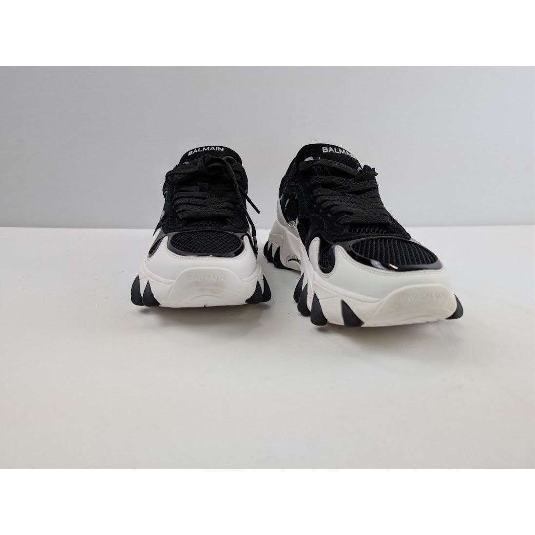 Balmain o1rshd1 Men's B-East Low-Top Sneakers in Black/White Size US 12 / EU 45 - 4 Thumbnail
