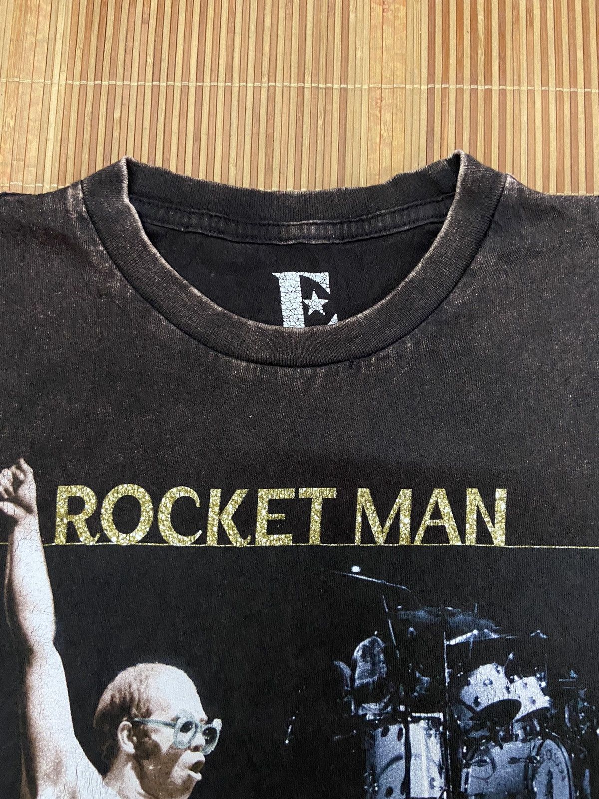 Band Tees ELTON JOHN ROCKET MAN GRAPHIC TEE Size M / US 6-8 / IT 42-44 - 8 Thumbnail
