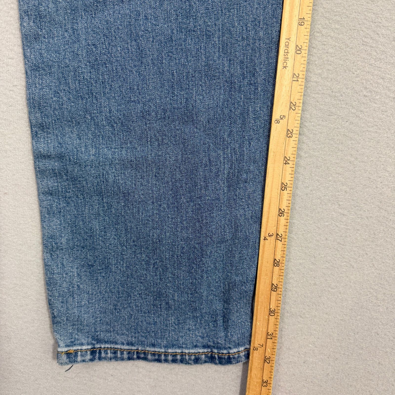 Levi's Levis 550 Relaxed Fit Jeans Men's 34x32 Blue Denim Zip NEW Size US 34 / EU 50 - 11 Thumbnail