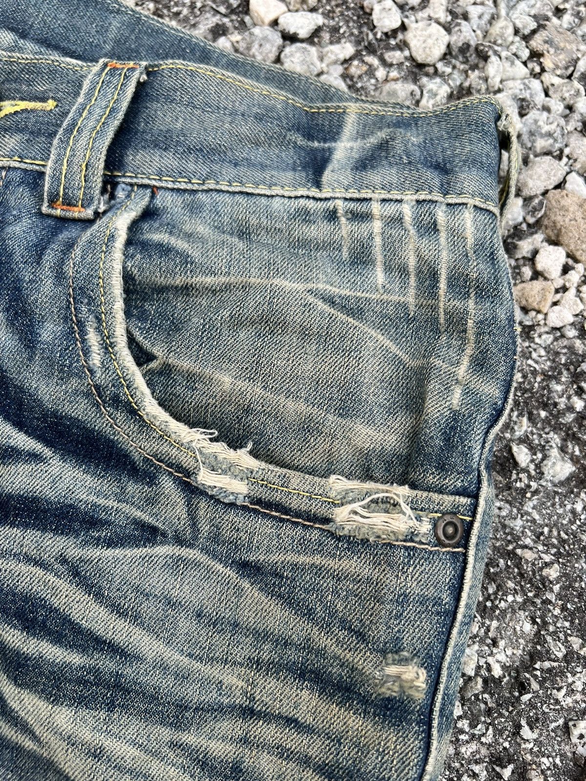 Abercrombie & Fitch VTG ABERCROMBIE & FITCH DISTRESSED JEANS Size US 30 / EU 46 - 9 Thumbnail
