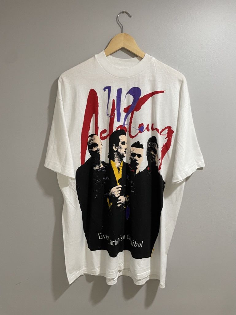 Vintage Vintage U2 Zoo TV 1991 Tour 90s Band T-Shirt Size US XL / EU 56 / 4 - 1 Thumbnail