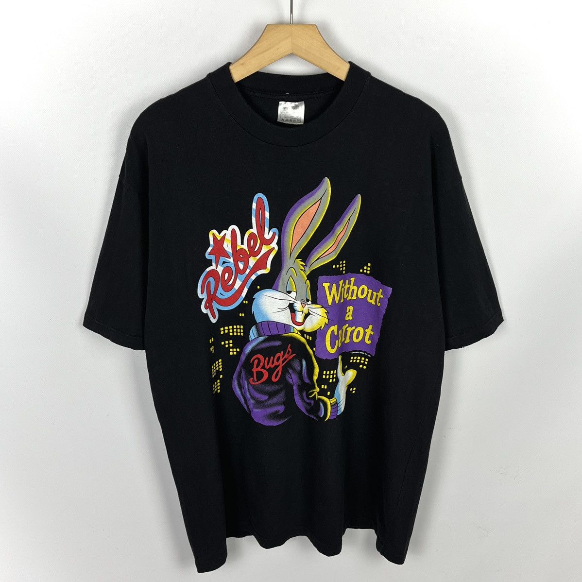 Warner Bros Vintage Warner Bros Bugs Bunny T Shirt 1991 Size US XL / EU 56 / 4 - 1 Thumbnail