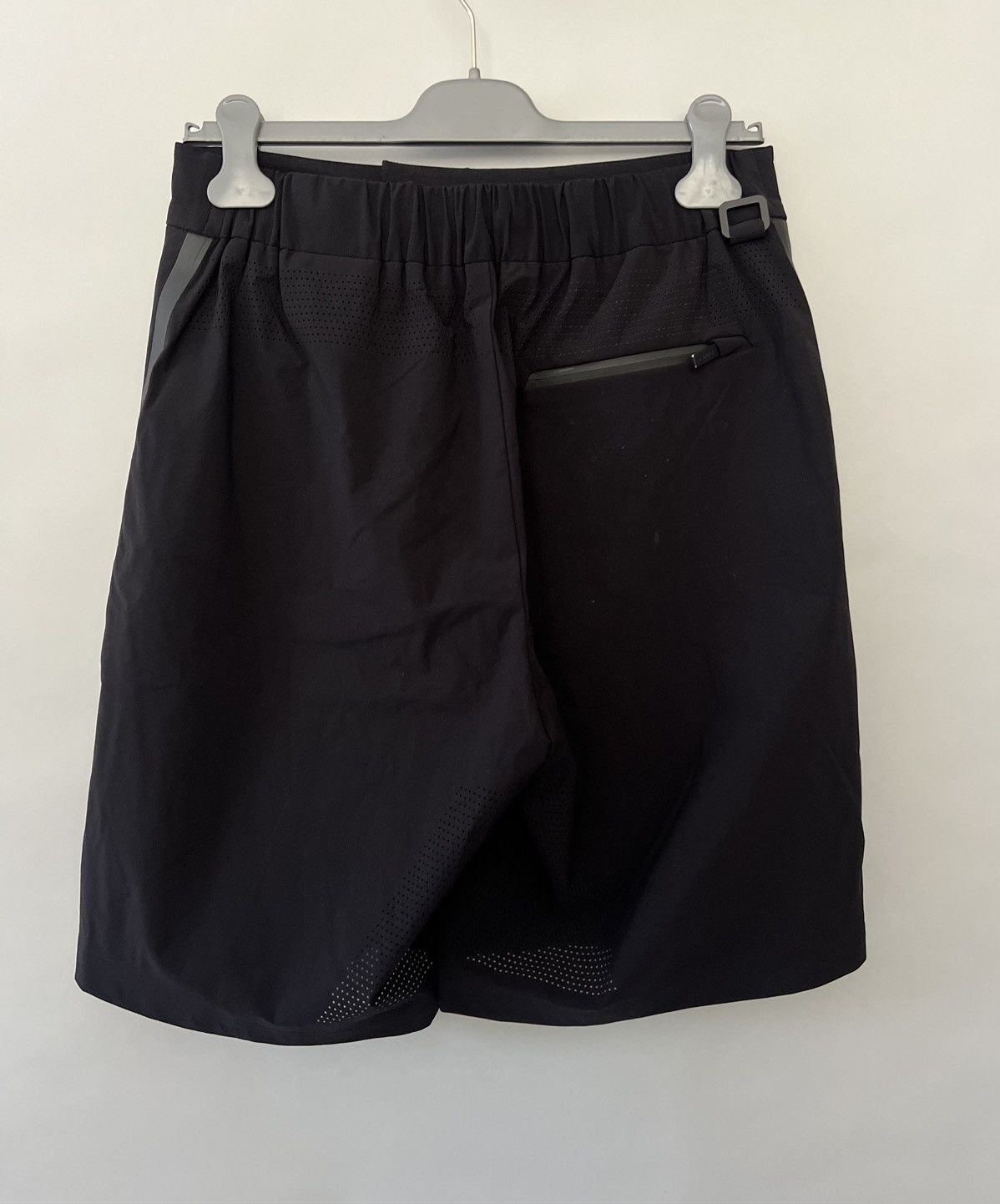 Prada Prada Stretch Re-Nylon Shorts Size US 30 / EU 46 - 7 Thumbnail