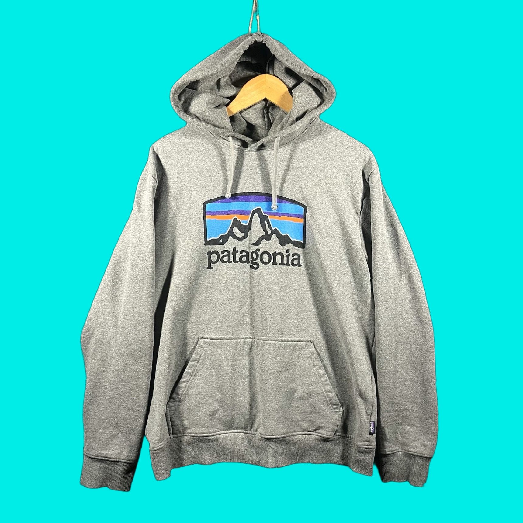 Patagonia Patagonia Jumper Hoodie Mens Pullover High Neck 90s Outdoor Logo Grey L Size US L / EU 52-54 / 3 - 1 Thumbnail