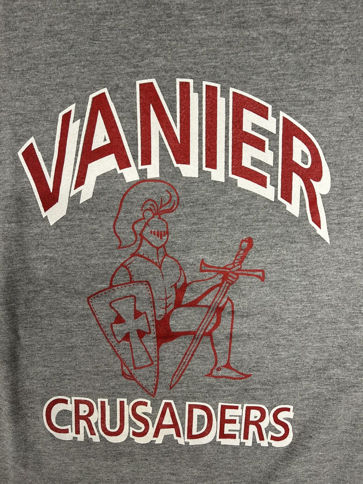 Russell Athletic × Vintage Crazy Vintage 90s Essential Vanier Crusaders College Shirt Size US XL / EU 56 / 4 - 2 Thumbnail