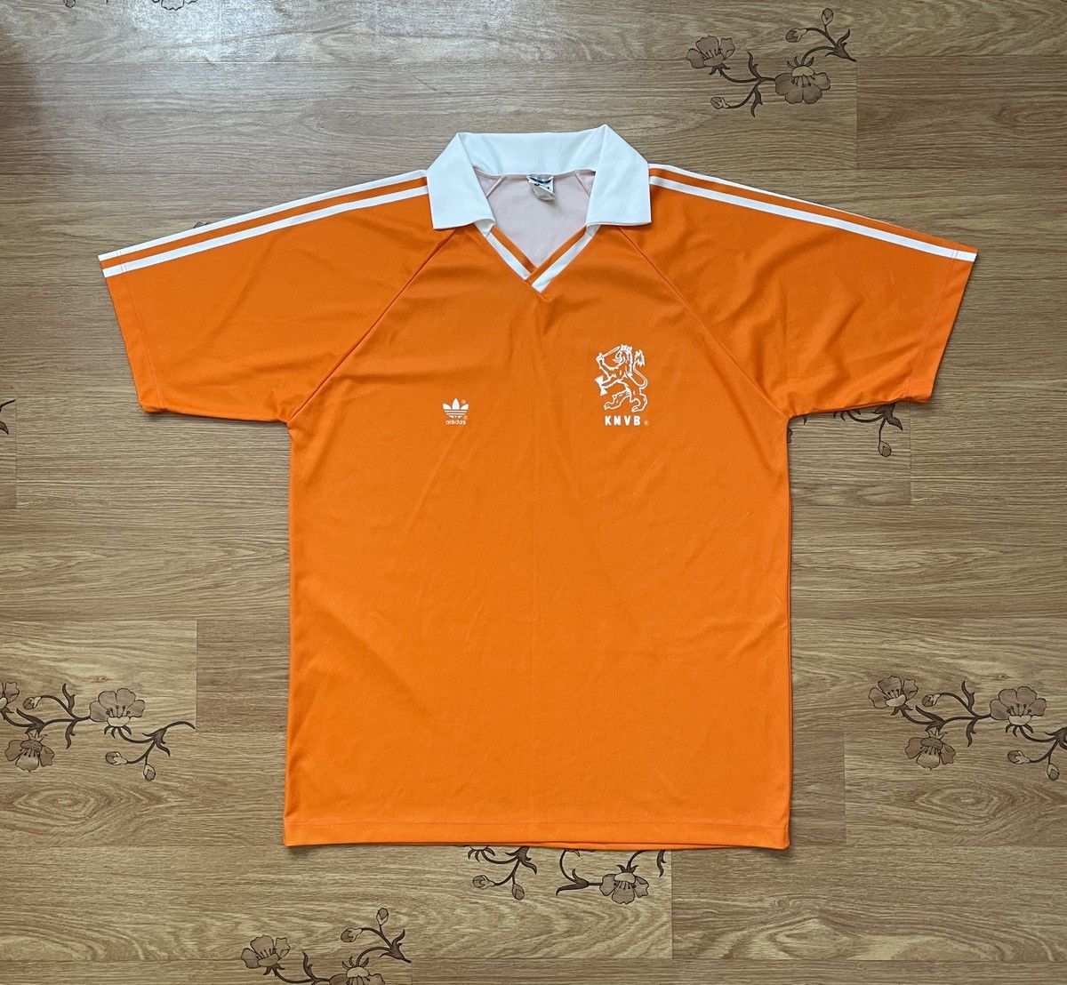 image of Netherlands Team 1990/1992 Home Football Shirt Jersey Adidas in Orange, Men's (Size XL)