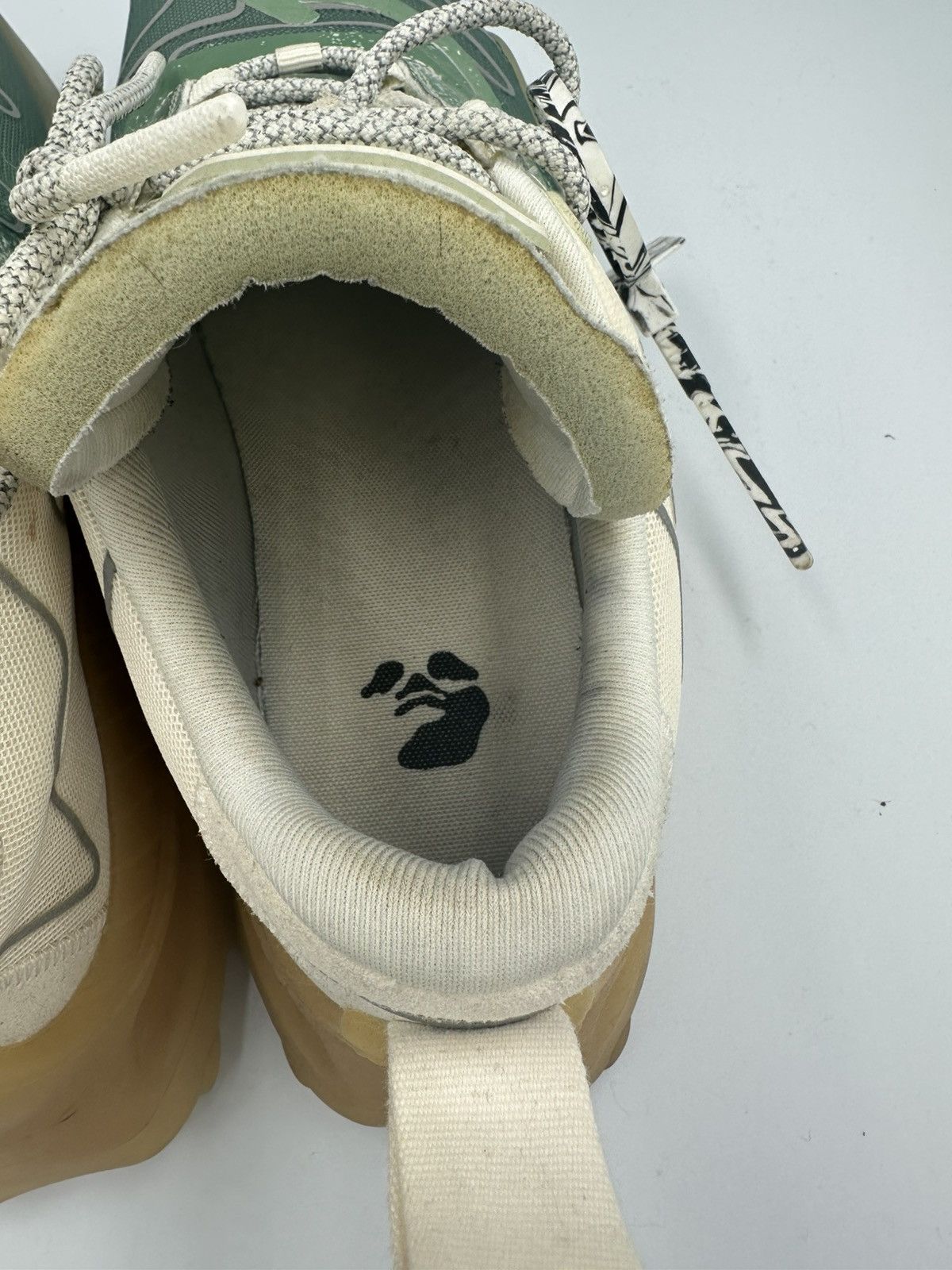 Off-White OFF WHITE ARROW SNEAKERS Size US 13 / EU 46 - 7 Thumbnail