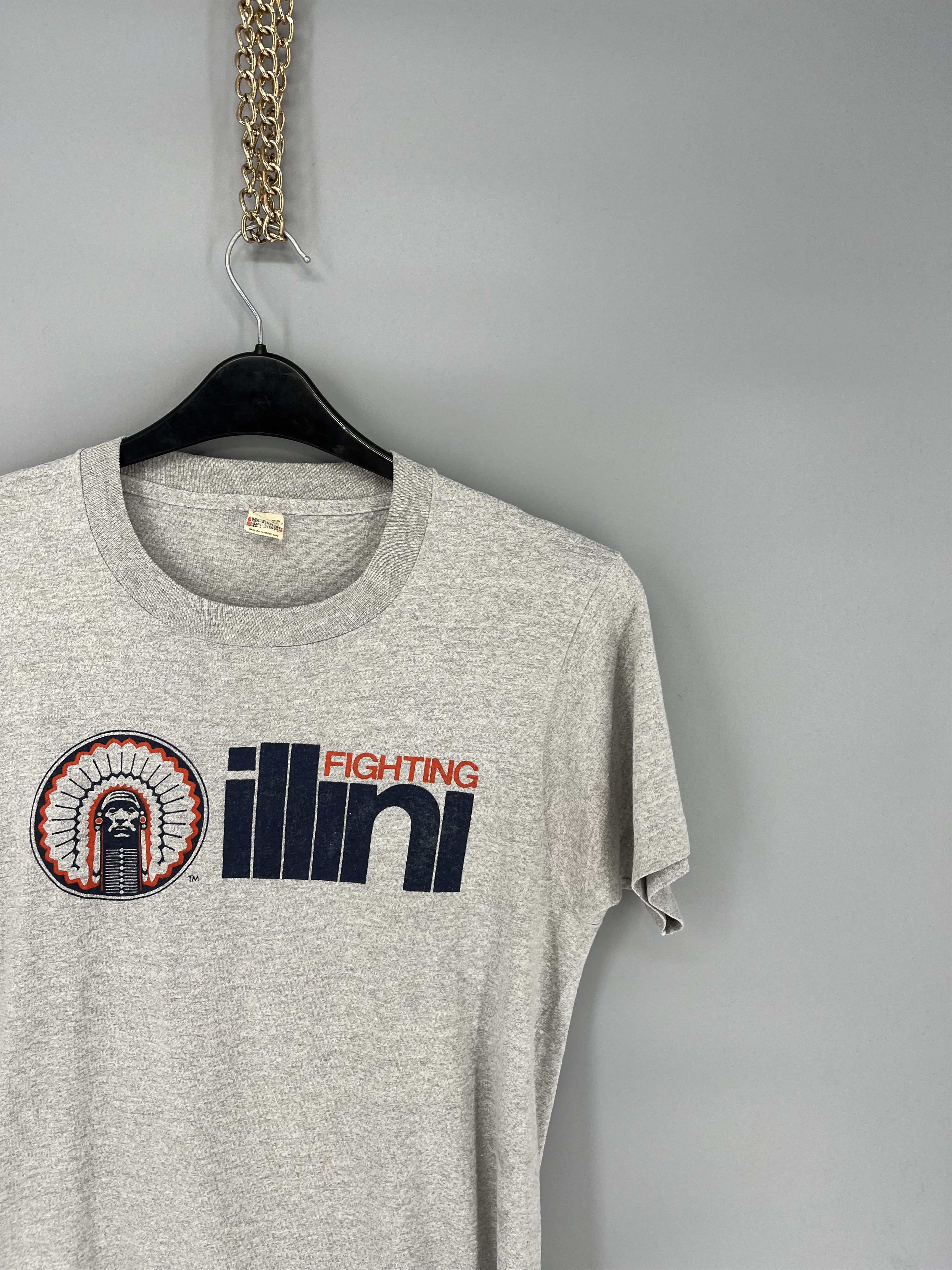 Vintage Vintage 90s University Of Illinois Fighting Illini Chief Size US M / EU 48-50 / 2 - 6 Thumbnail