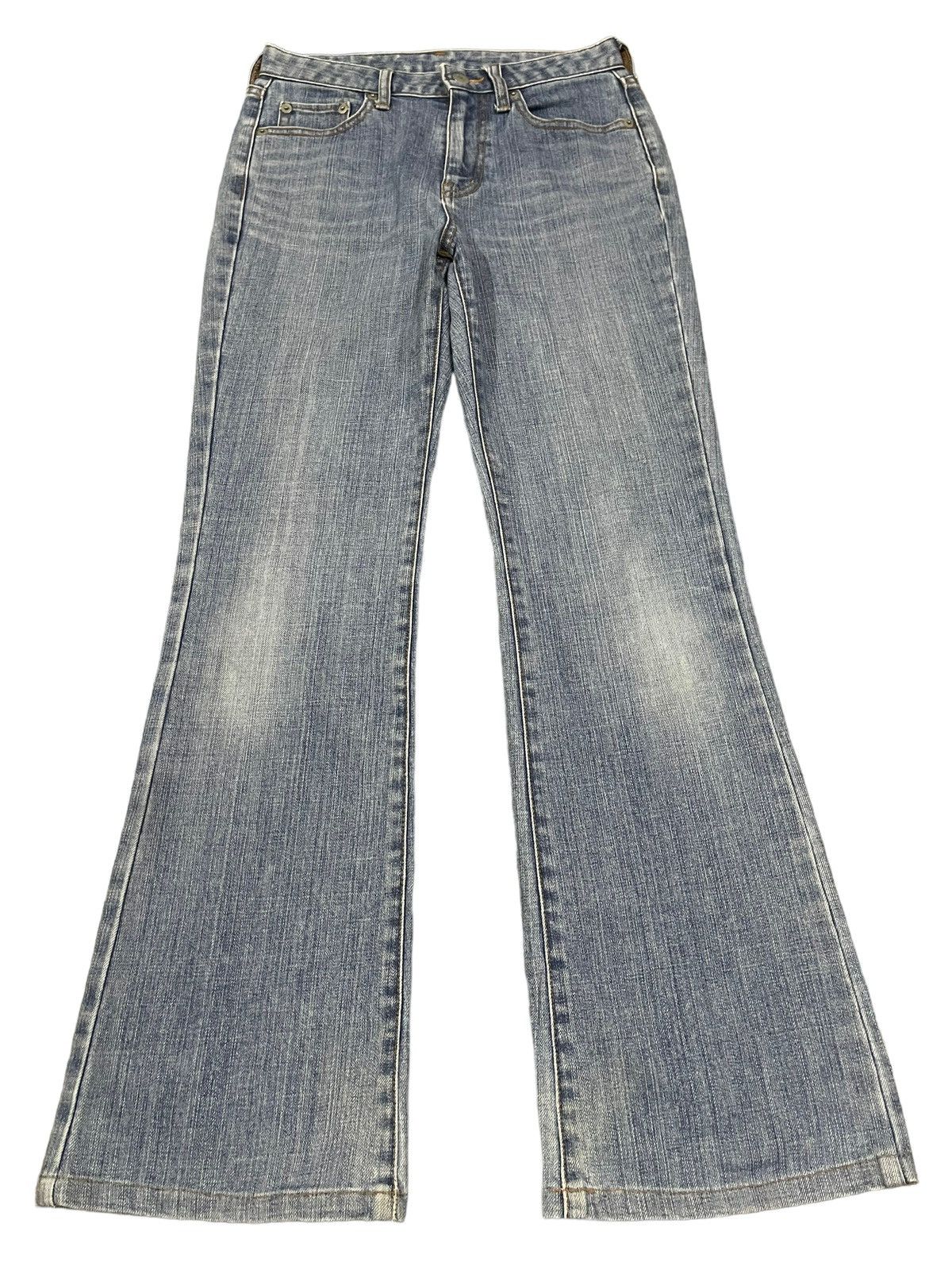 Uniqlo Vintage Japanese Uniqlo Blue Wash Style Flare Jeans Size 27" / US 4 / IT 40 - 1 Thumbnail