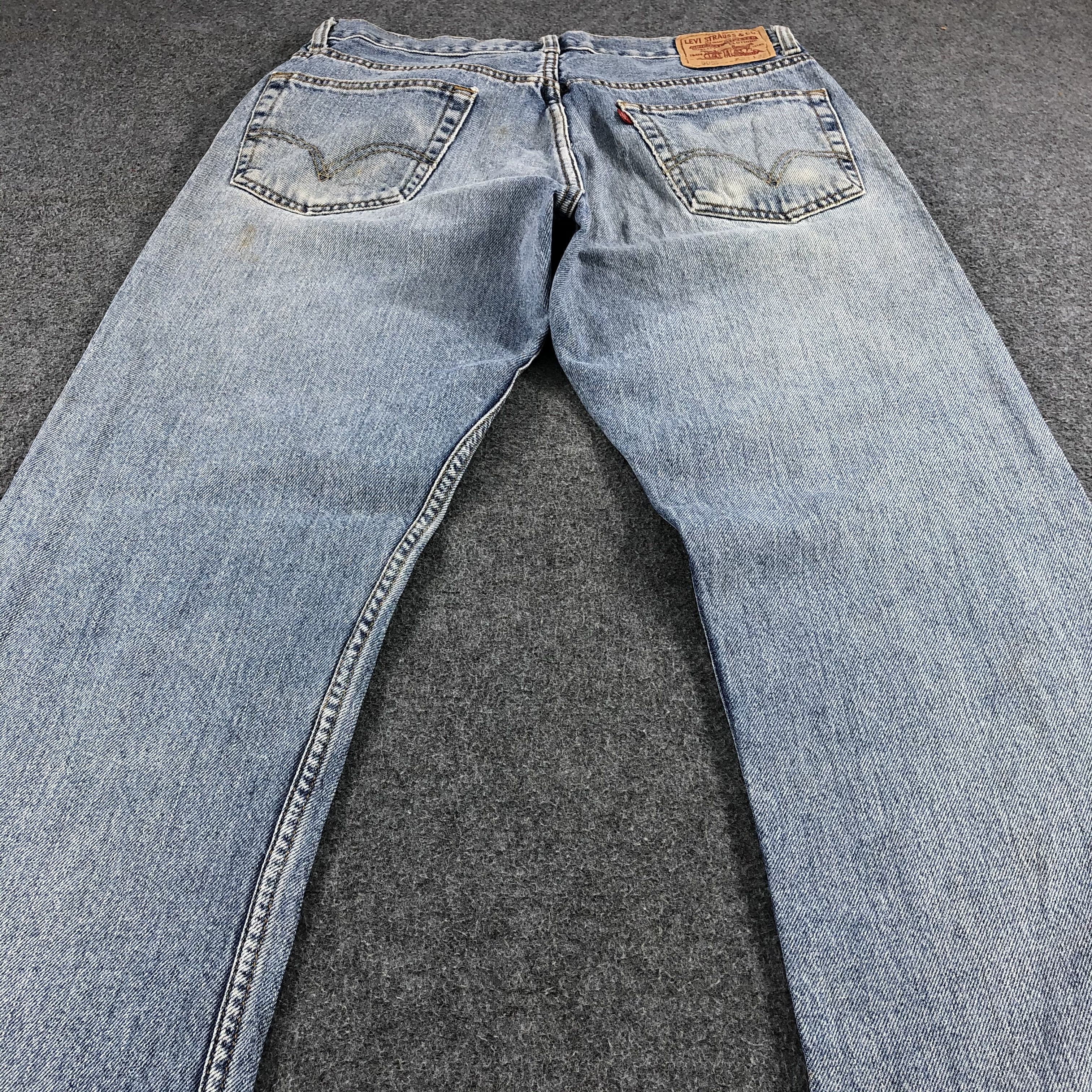Levi's Light Wash Vintage Levis 505 Jeans-J1154 Size US 33 - 4 Thumbnail