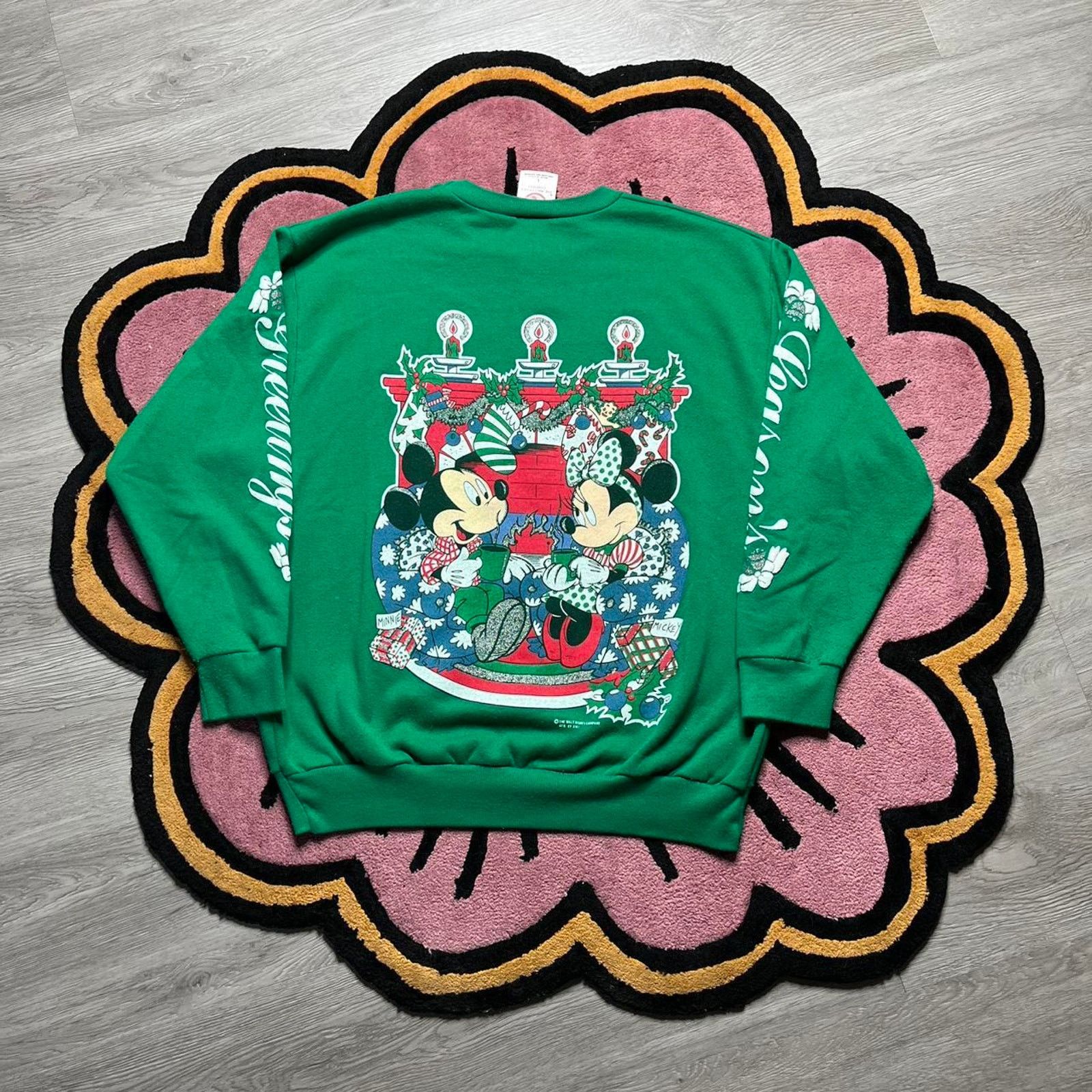 Disney × Mickey Mouse × Vintage Vtg Disney Mickey & Minnie Mouse Season Greeting Sweatshirt Size US L / EU 52-54 / 3 - 6 Thumbnail