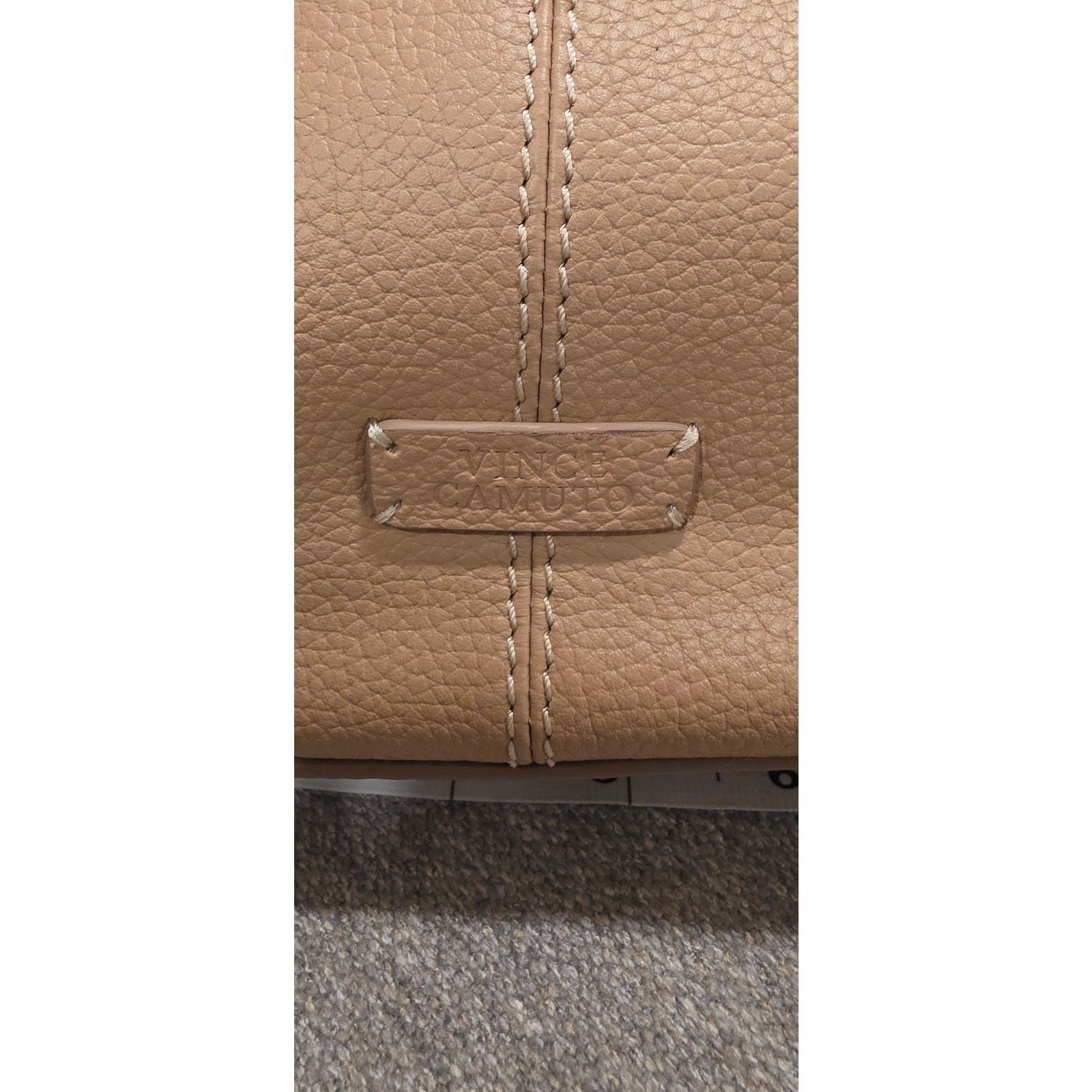 Vince Camuto Vince Camuto Livee bubble leather Bag Sandstone NWOT Size ONE SIZE - 4 Thumbnail