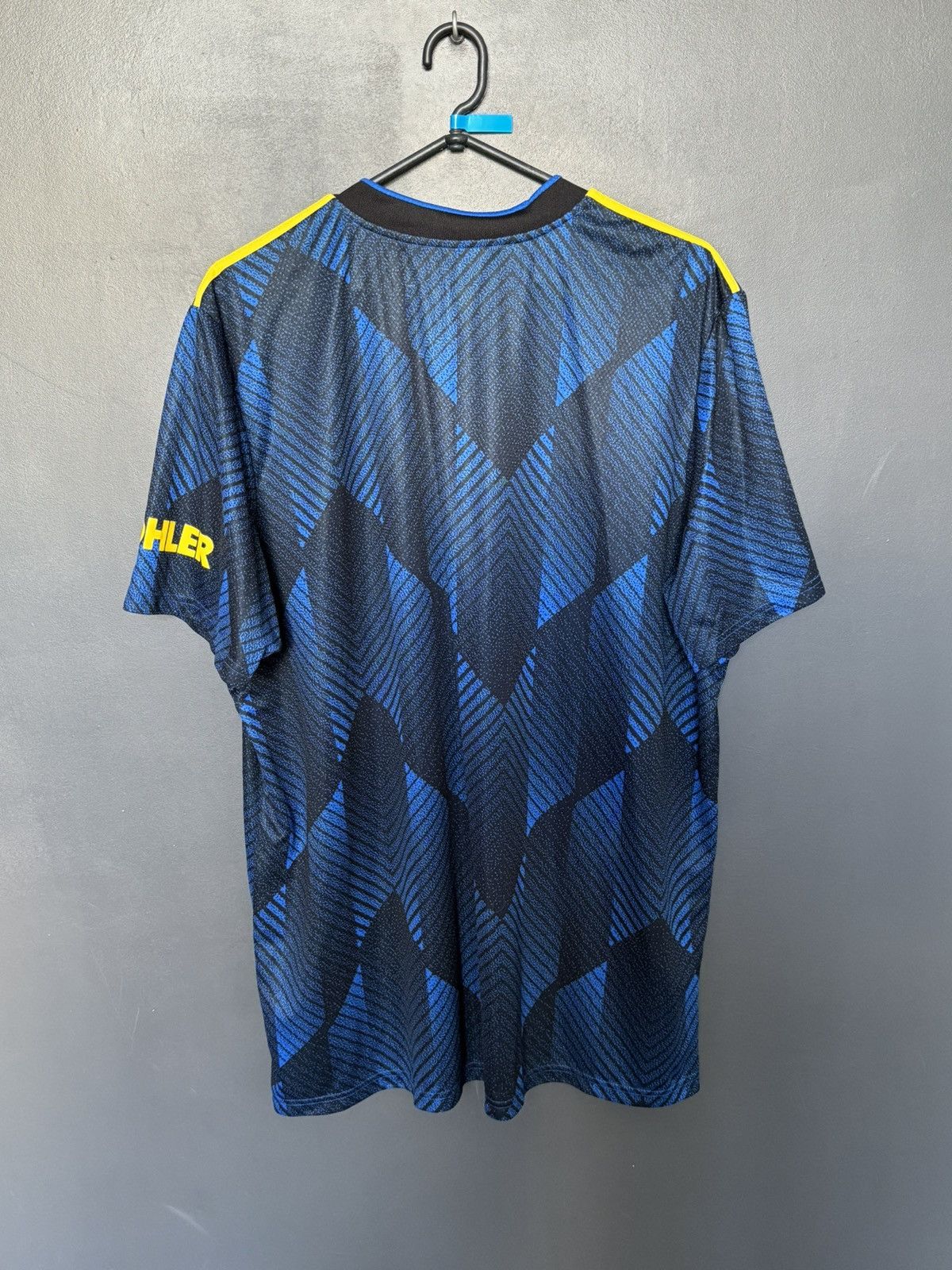 Adidas Manchester United 21/22 Third Football Jersey T-Shirt Size US XXL / EU 58 / 5 - 2 Thumbnail