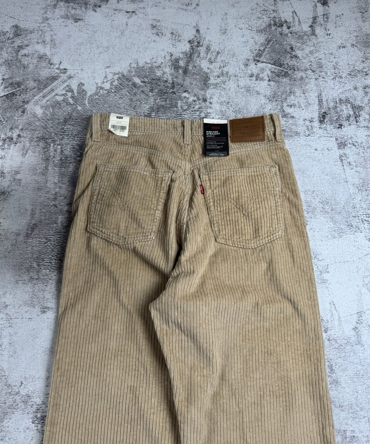 Levi's Levis NEW Ribcage Straight Ankle Velvet Velour Men’s High Rise Pants Trousers Size US 30 / EU 46 - 6 Thumbnail